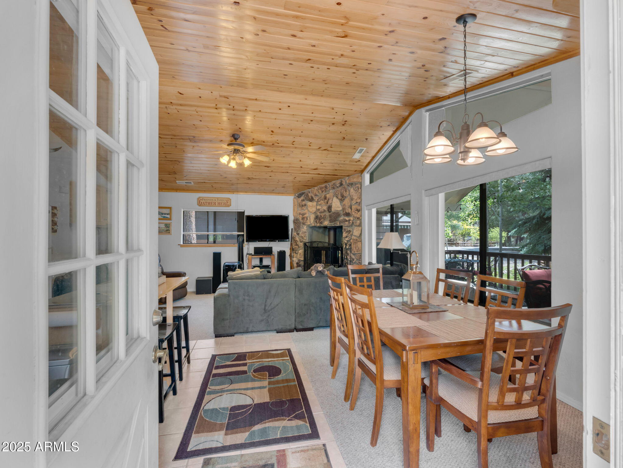 PINEWOOD 1 - Residential