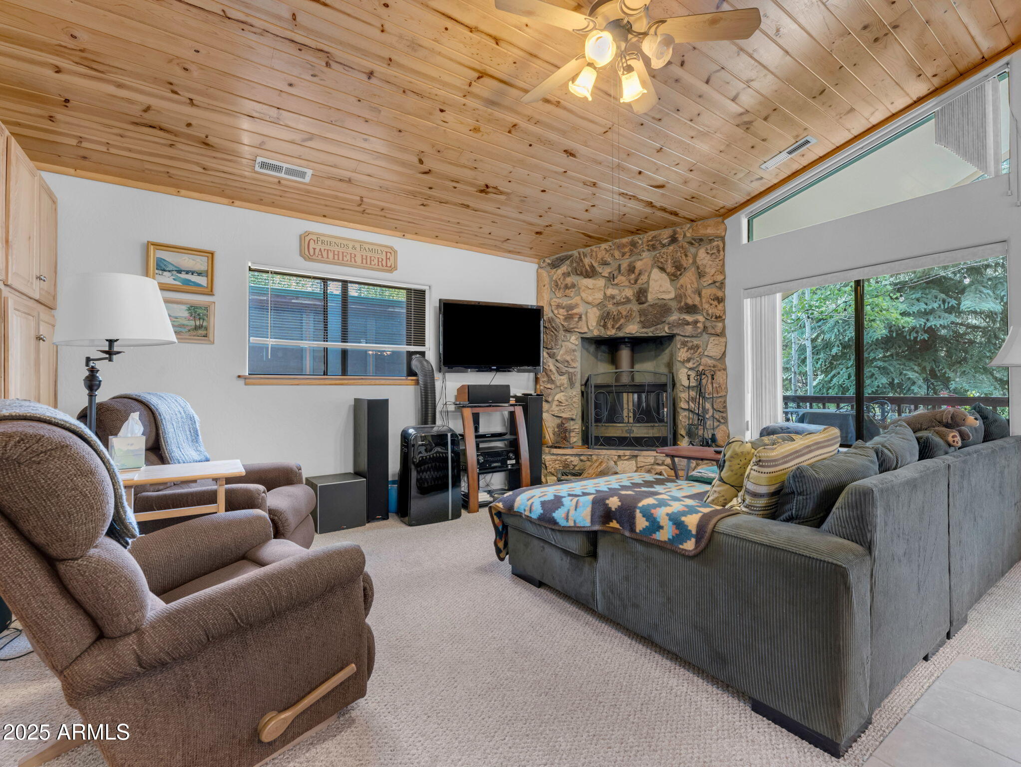PINEWOOD 1 - Residential