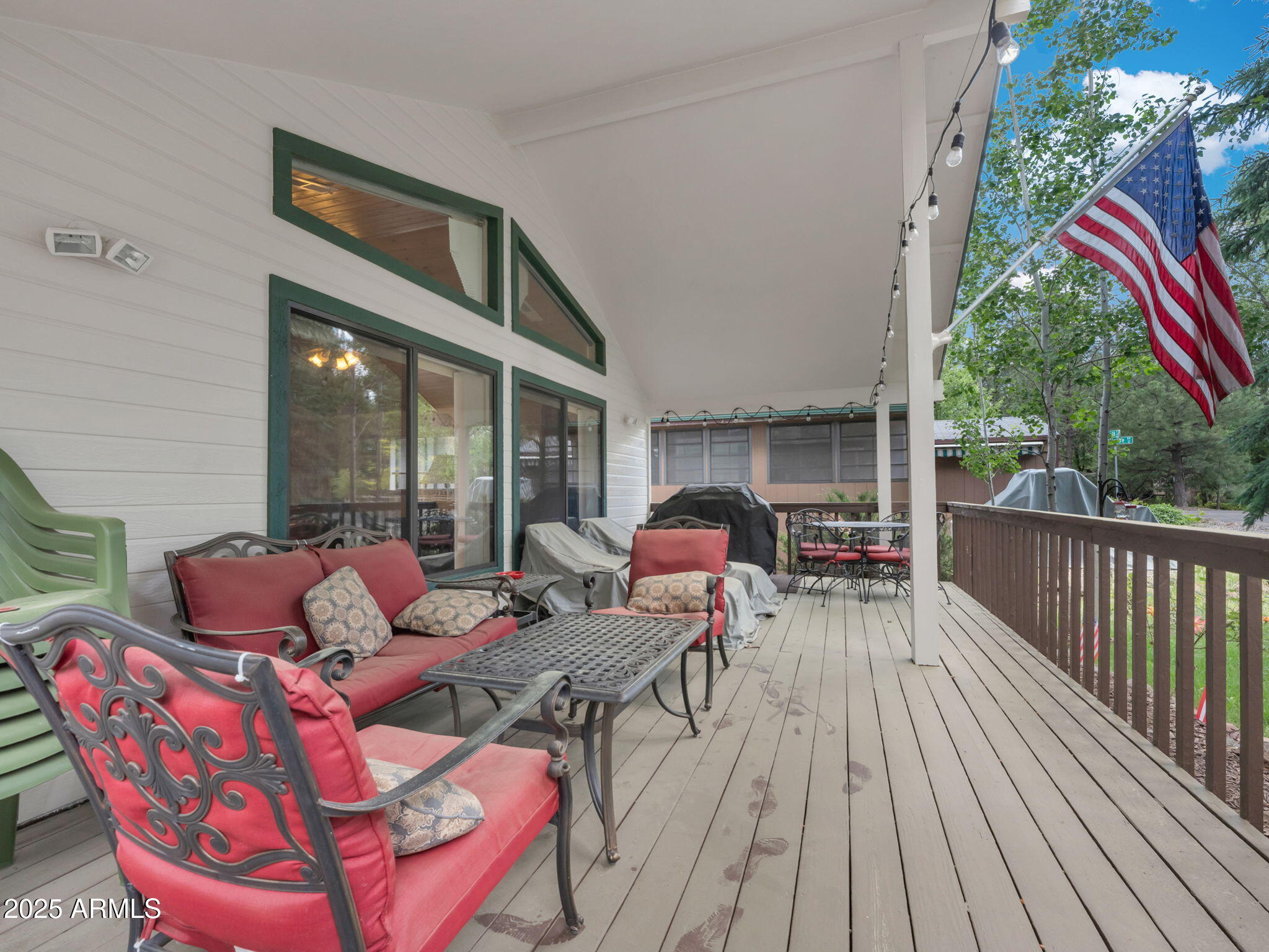 PINEWOOD 1 - Residential