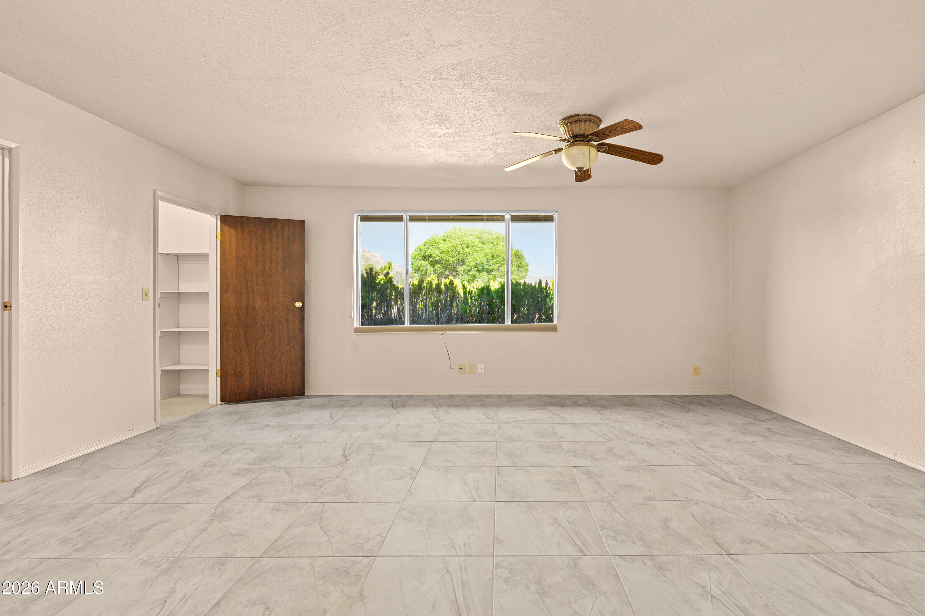 RIDGEVIEW - Residential