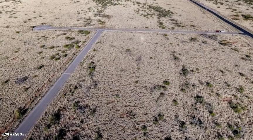 COVEY RUN - Land