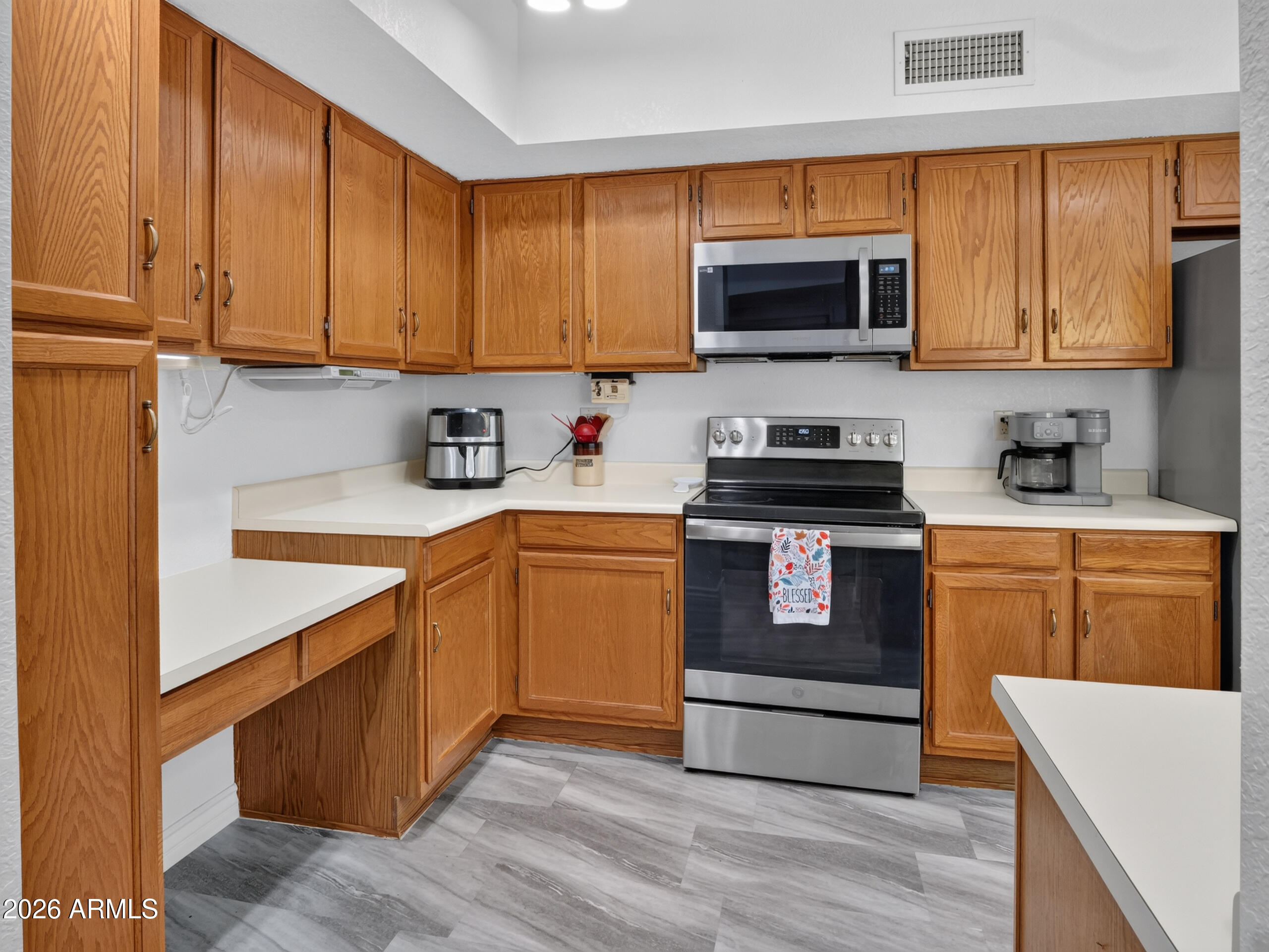 HEATHERBROOK SQUARE LT 1-180 TR AA-GG - Residential
