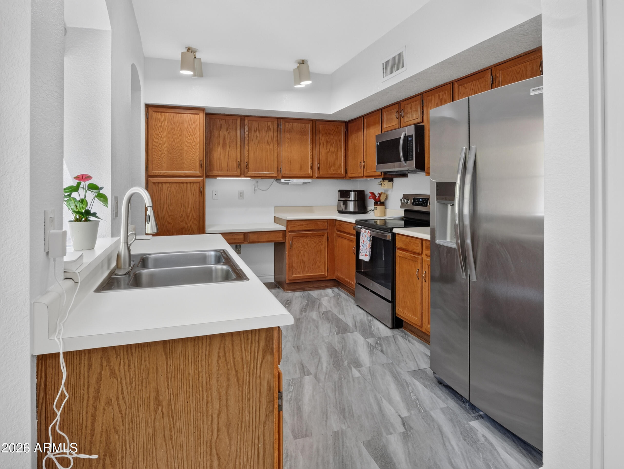 HEATHERBROOK SQUARE LT 1-180 TR AA-GG - Residential