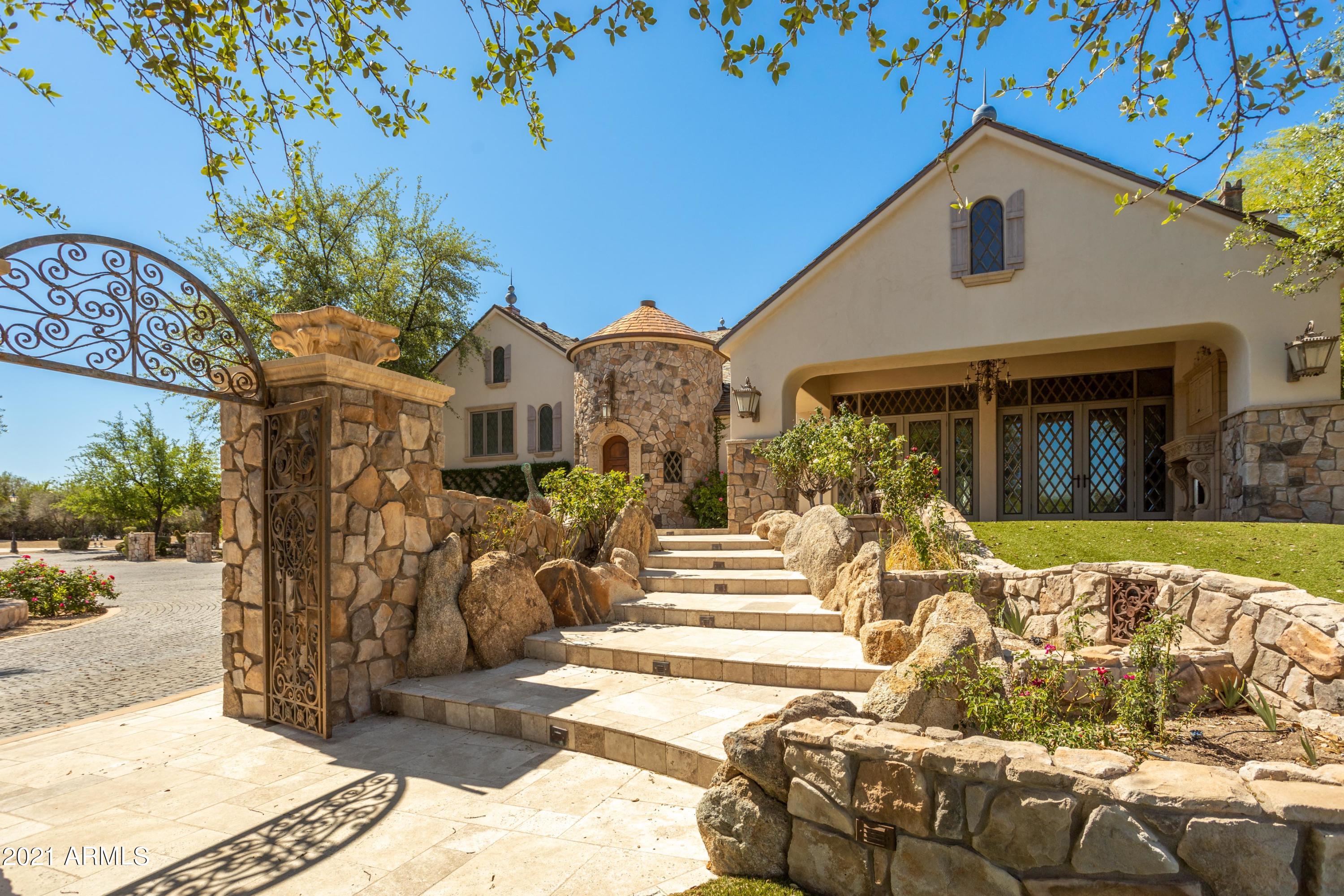 MUMMY MOUNTAIN ESTATES - Residential