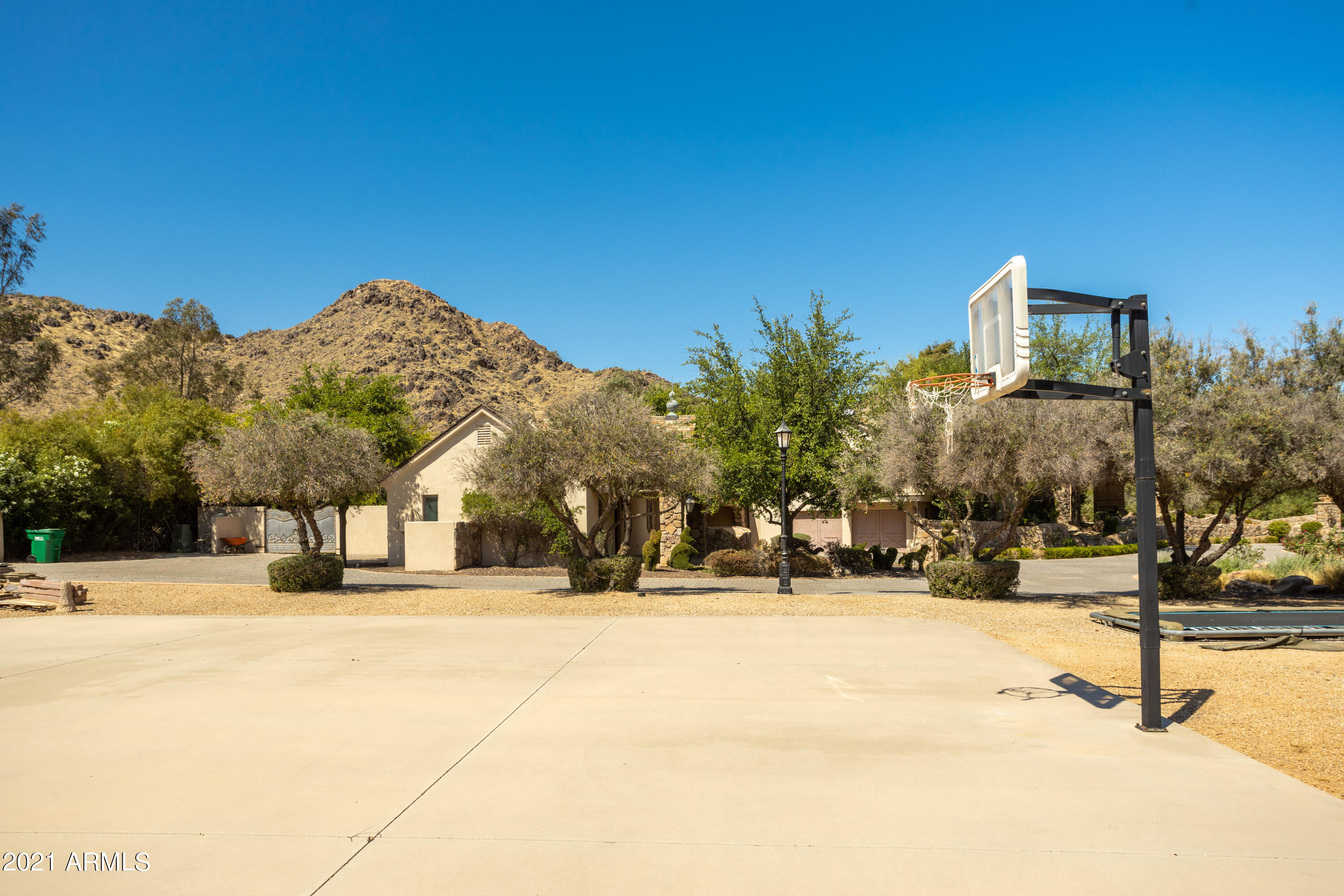 MUMMY MOUNTAIN ESTATES - Residential