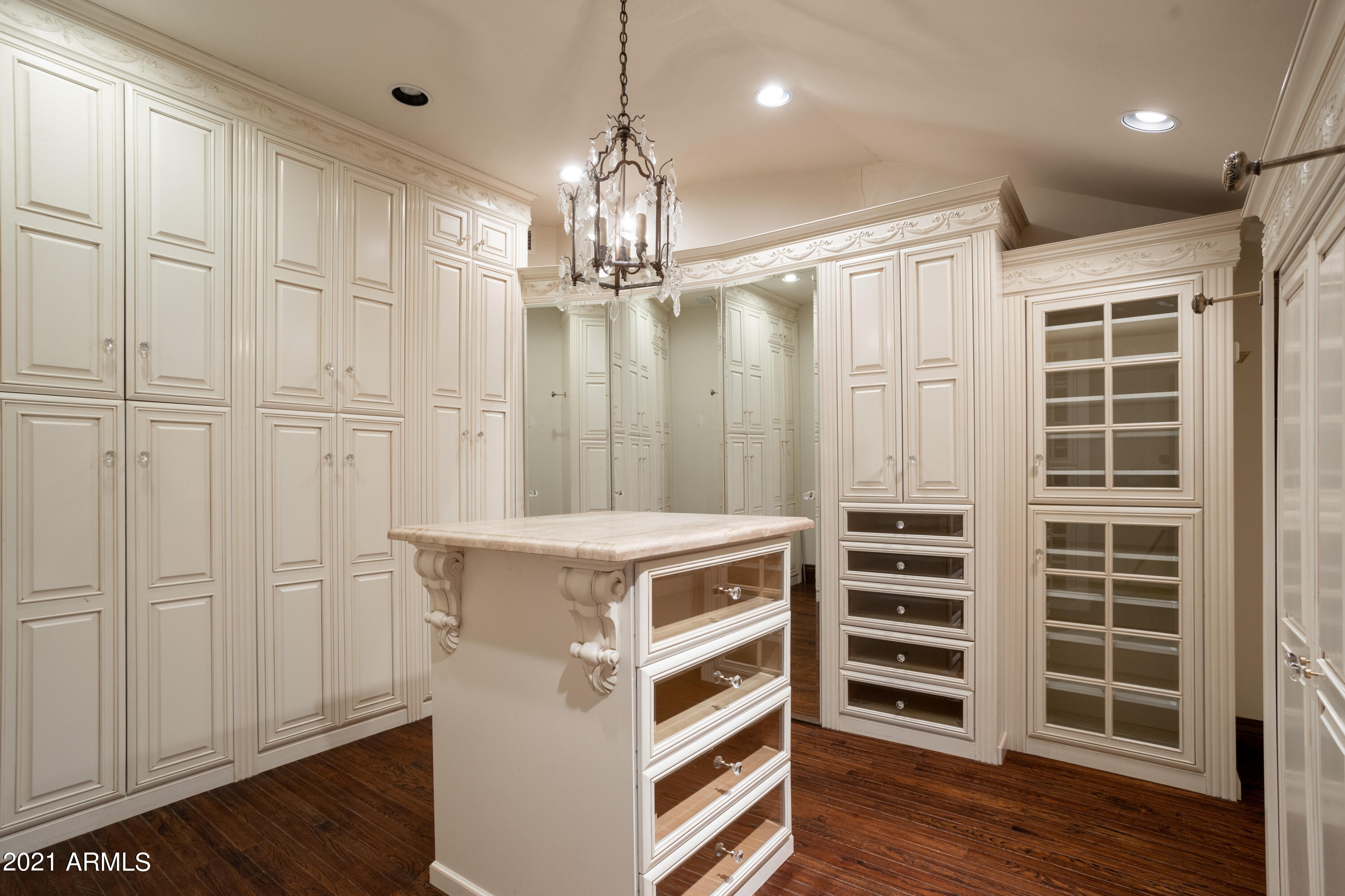 MUMMY MOUNTAIN ESTATES - Residential