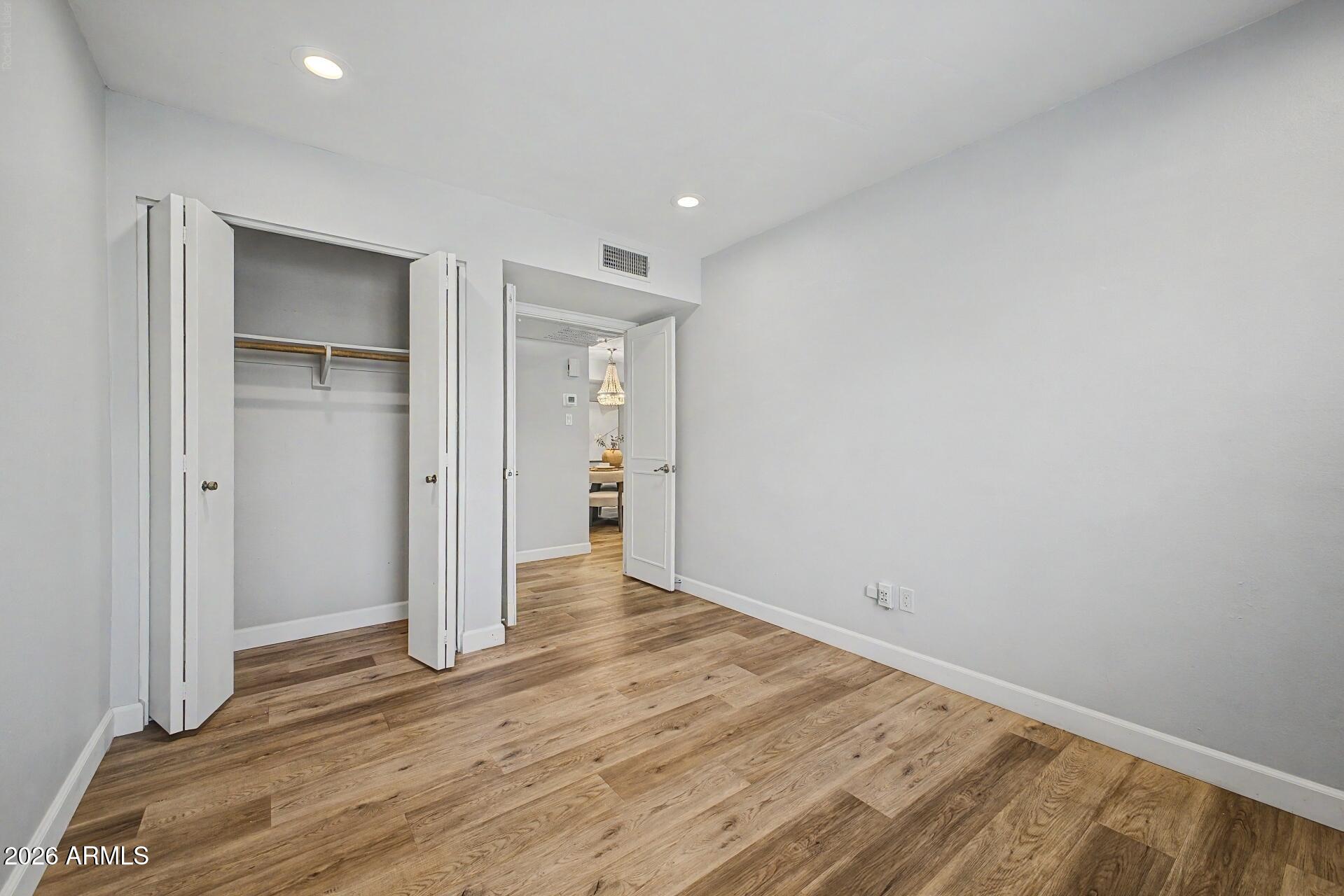 WALDEN PLACE - Residential