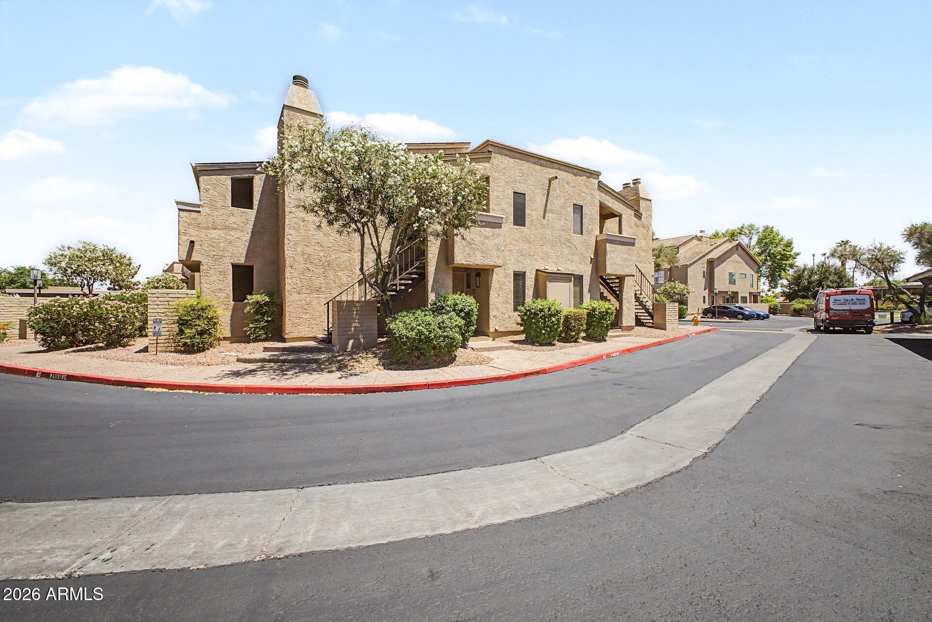 WALDEN PLACE - Residential