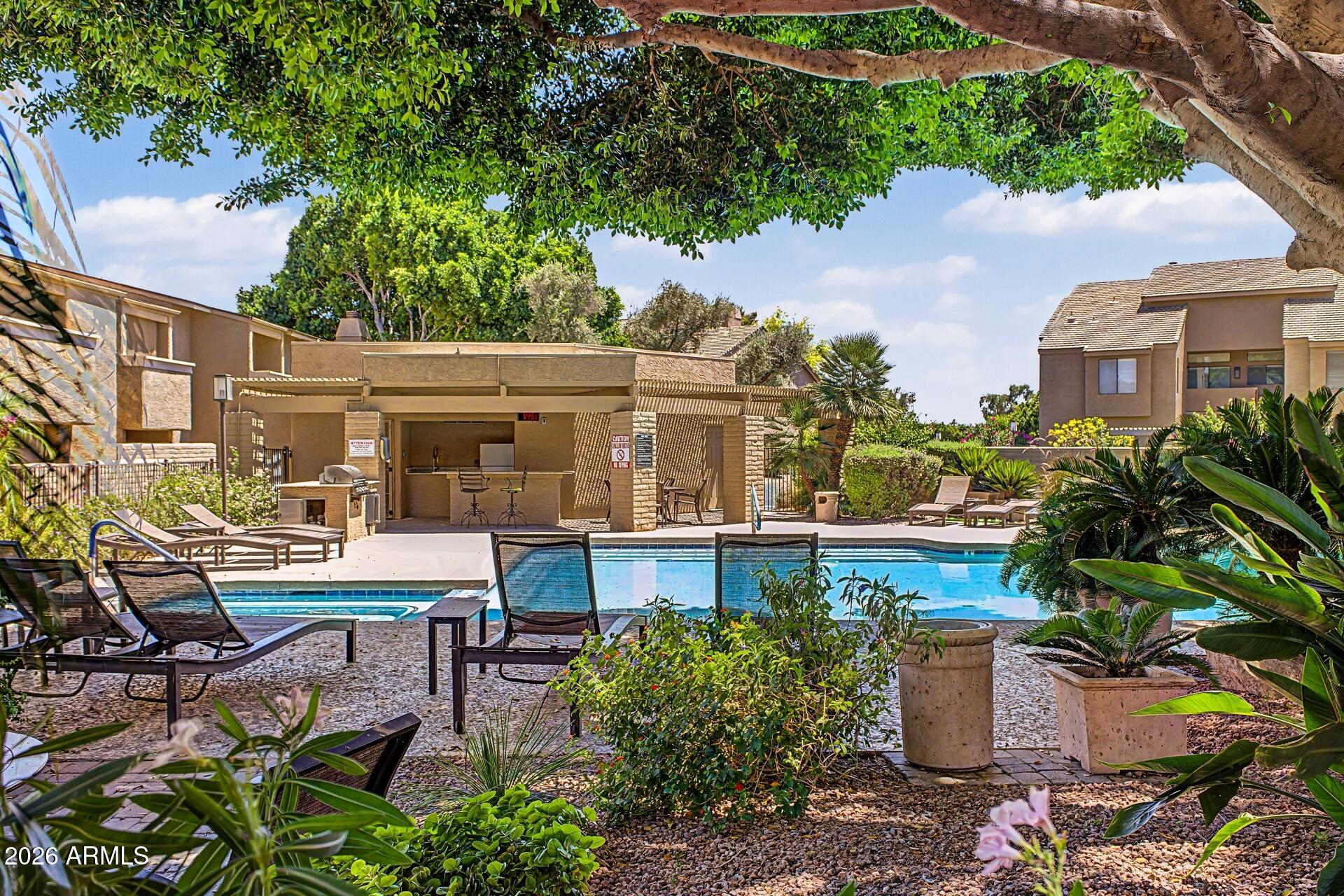 WALDEN PLACE - Residential