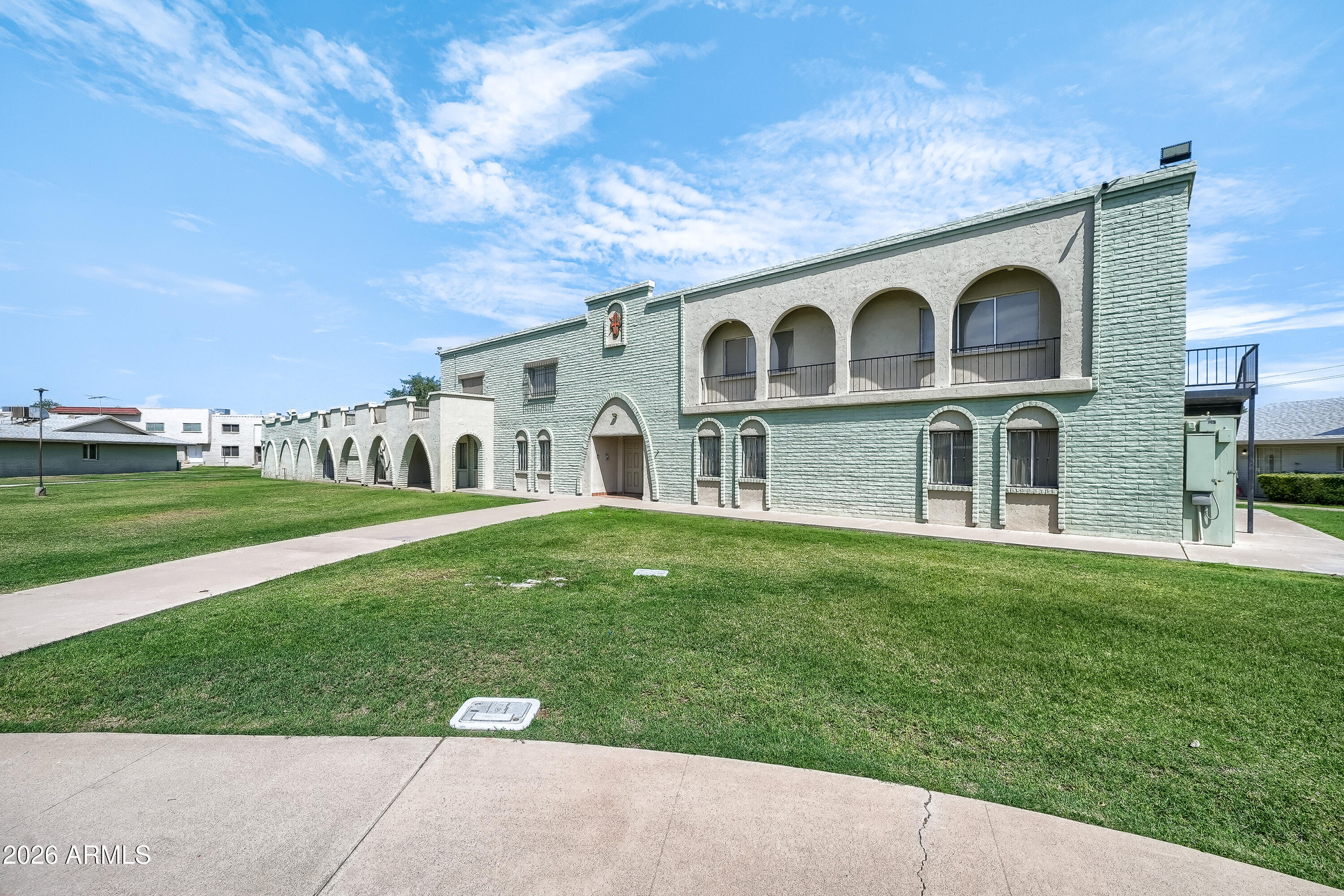 MESA MADRID TOWNHOUSES - Residential