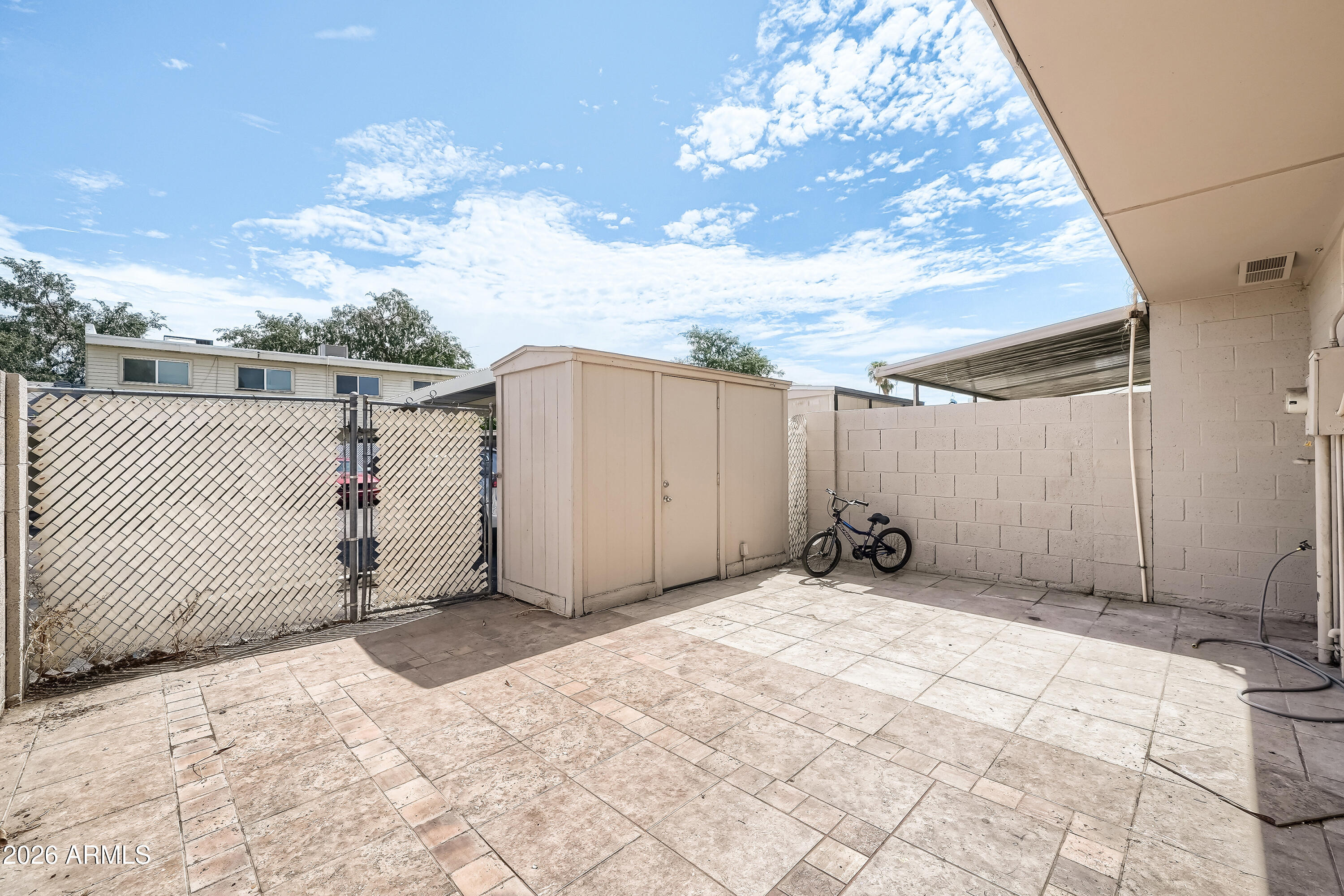 MESA MADRID TOWNHOUSES - Residential