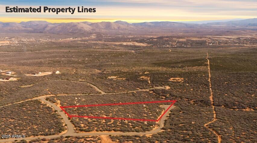 THE ESTATES AT CHERRY RIDGE - Land