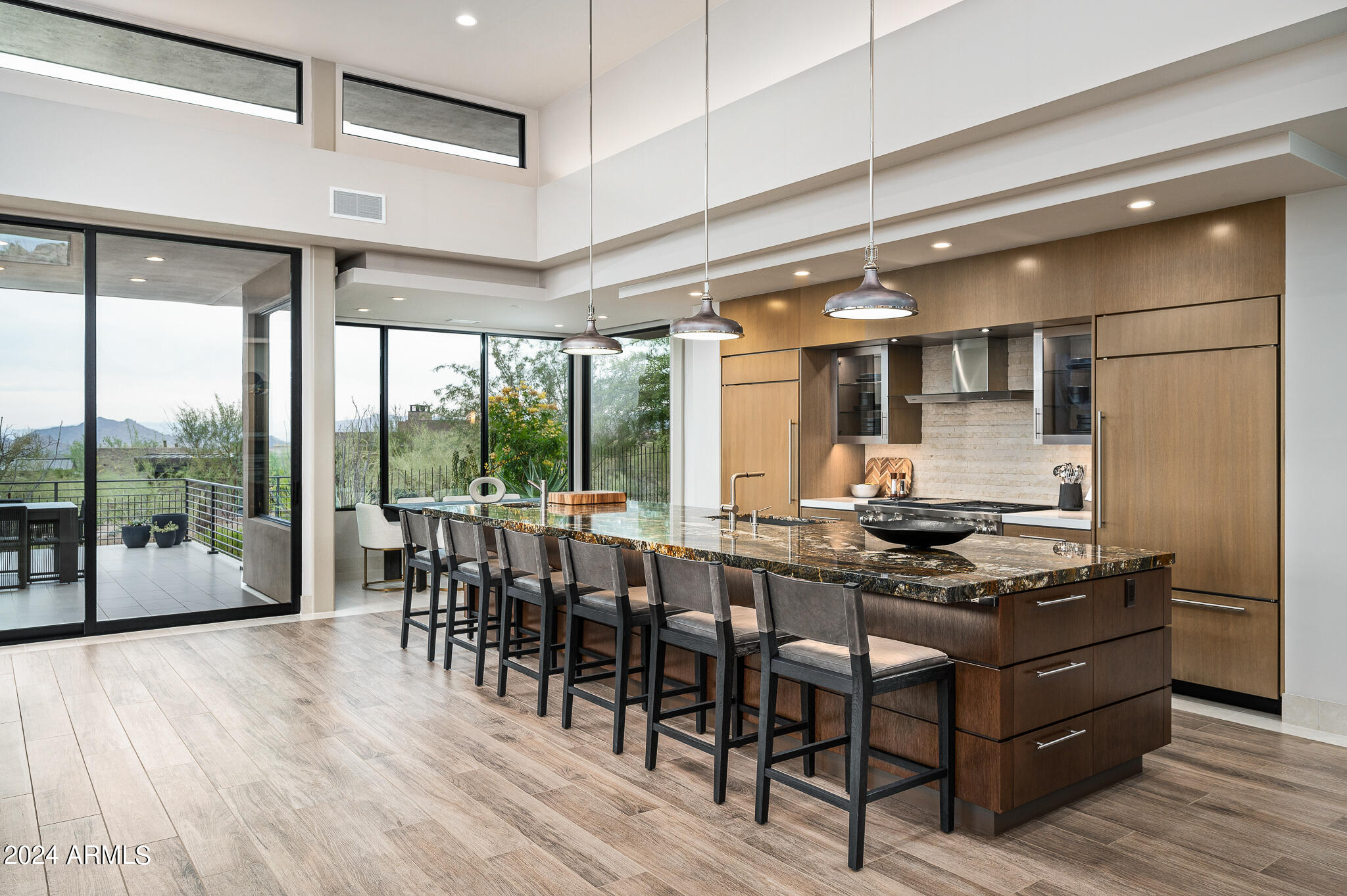 ESTANCIA - Residential