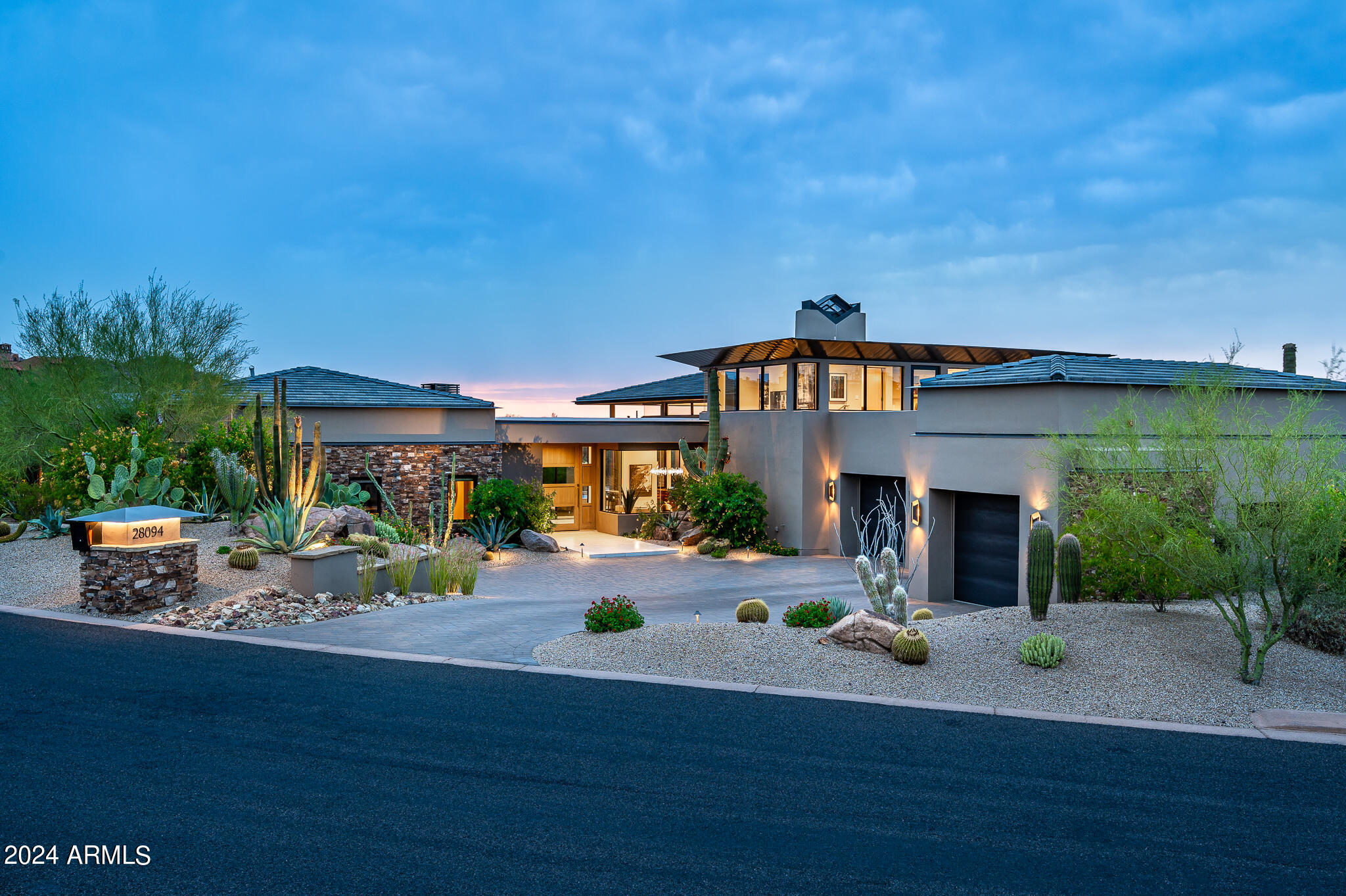 ESTANCIA - Residential
