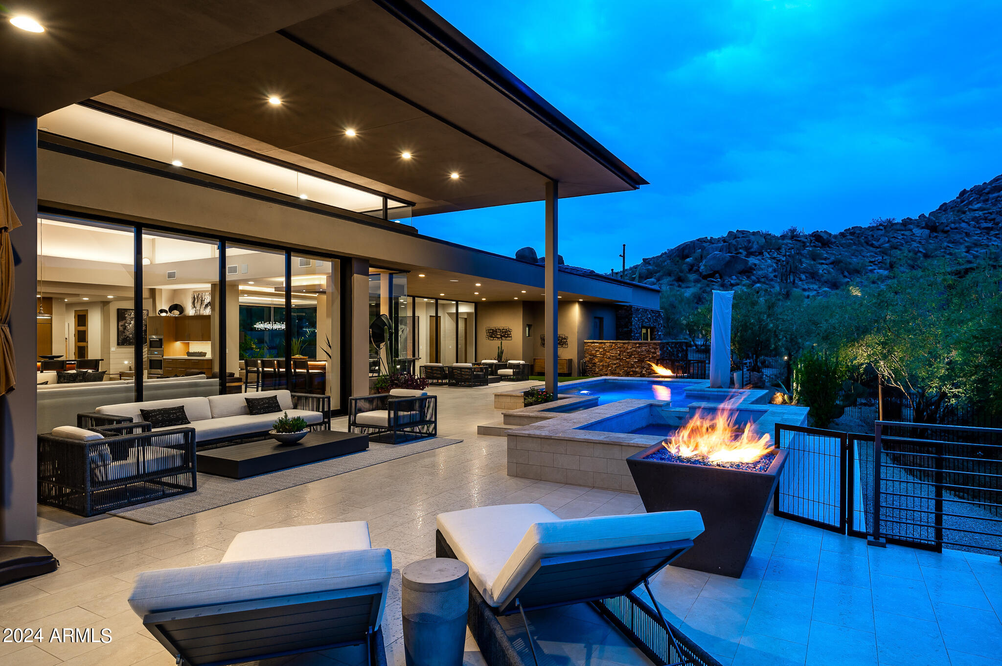 ESTANCIA - Residential
