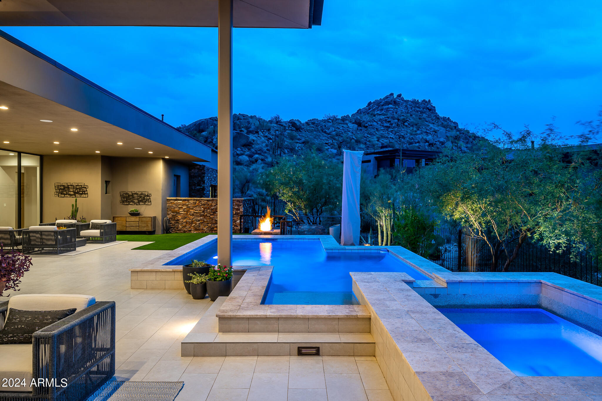 ESTANCIA - Residential