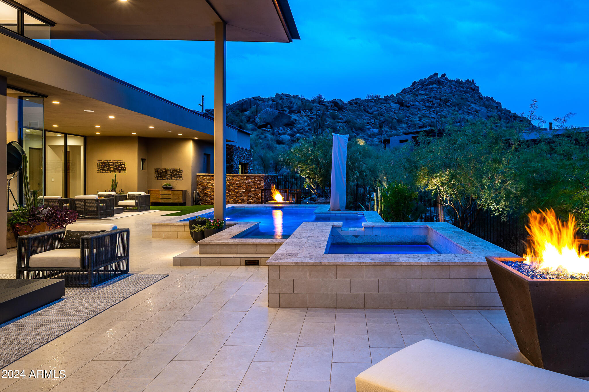 ESTANCIA - Residential