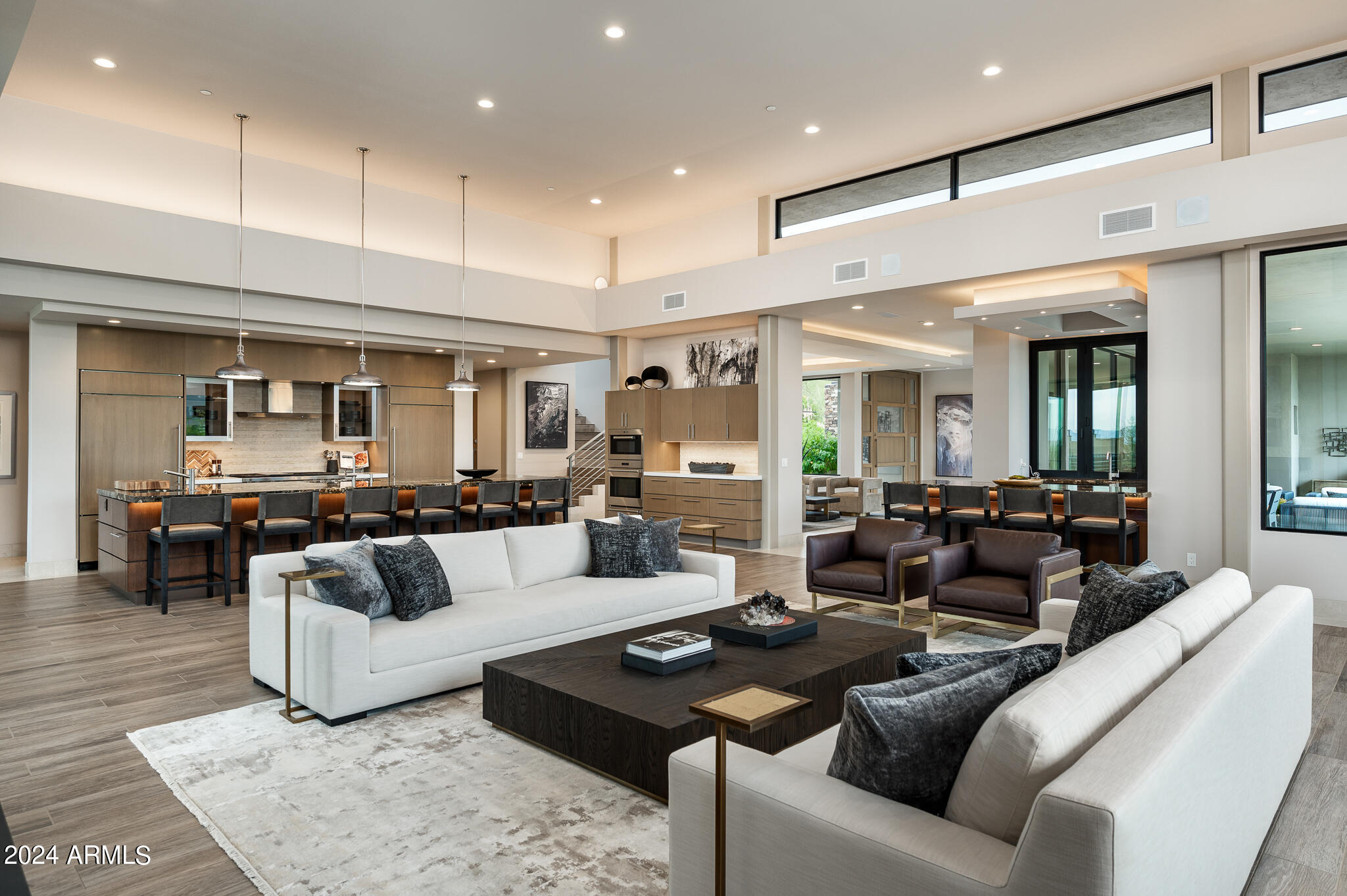 ESTANCIA - Residential