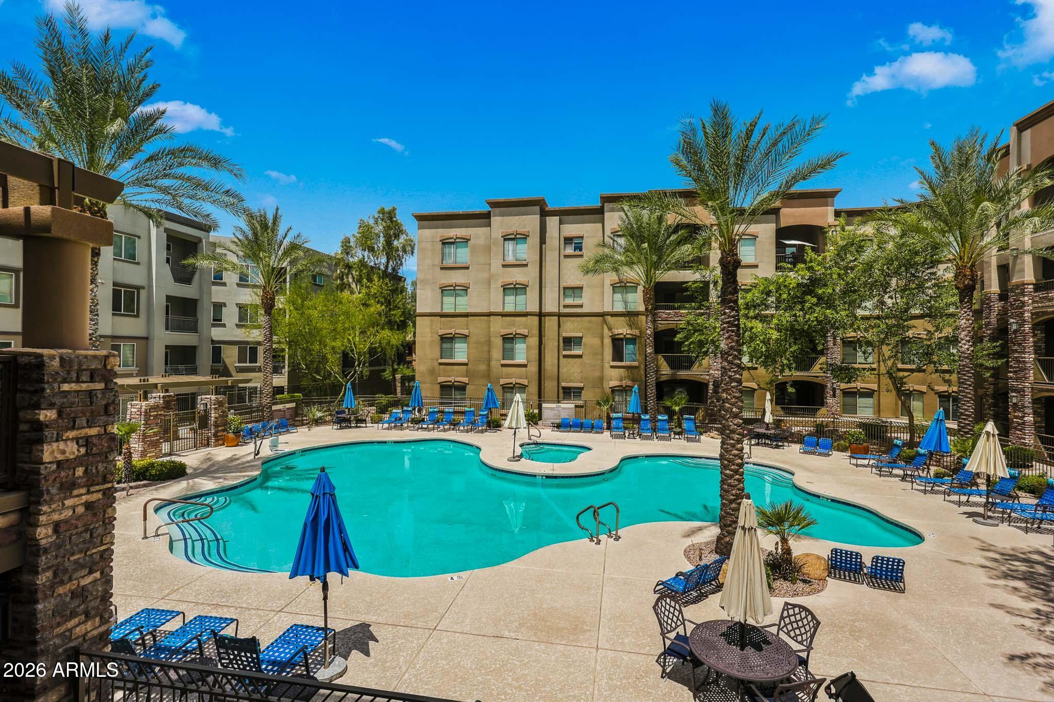 TOSCANA AT DESERT RIDGE CONDOMINIUM 2ND AMD - Residential