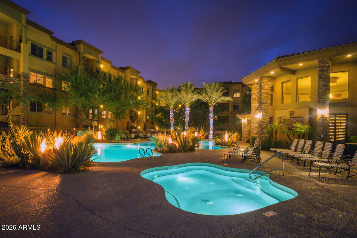 TOSCANA AT DESERT RIDGE CONDOMINIUM 2ND AMD - Residential