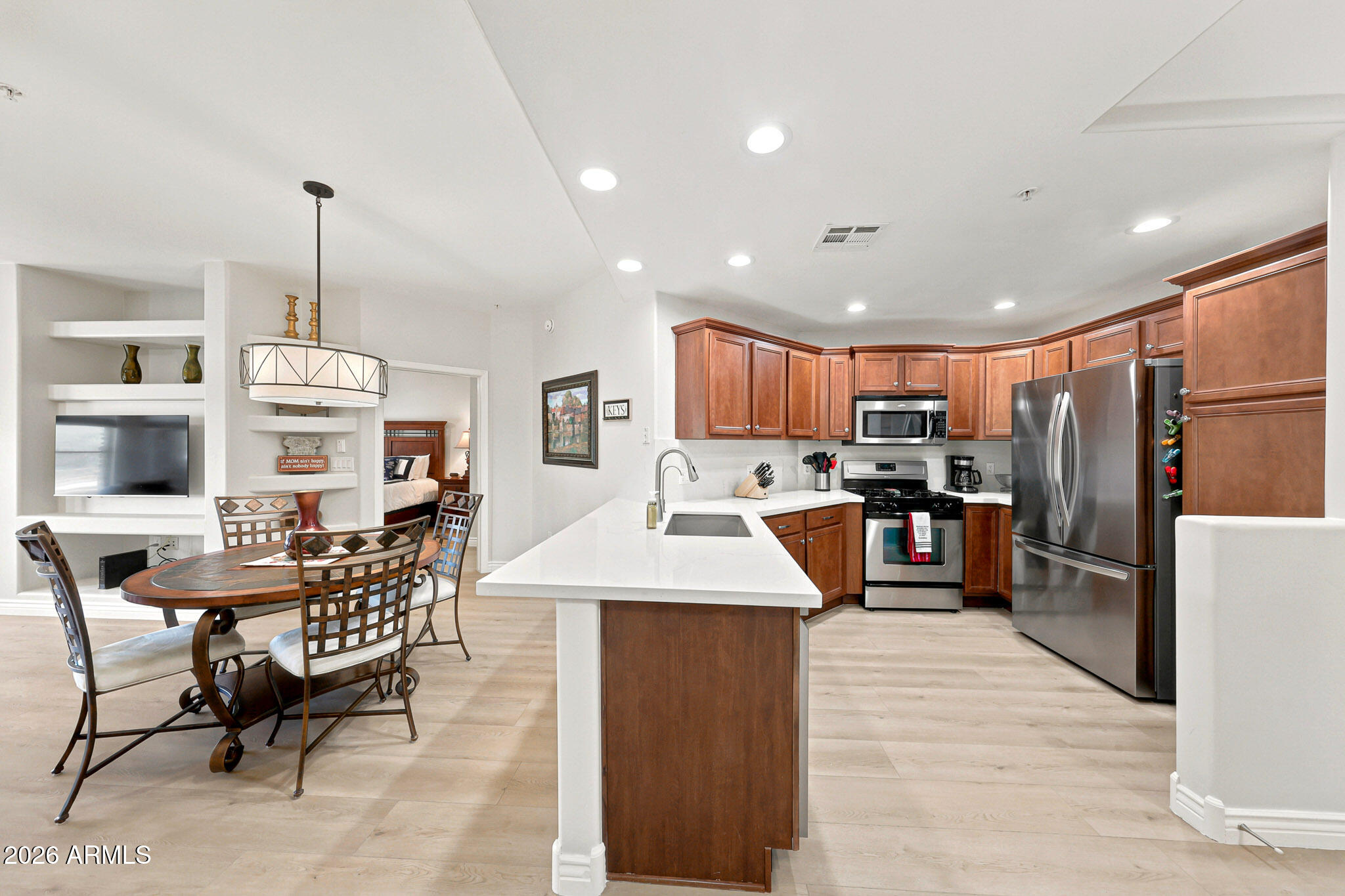 TOSCANA AT DESERT RIDGE CONDOMINIUM 2ND AMD - Residential