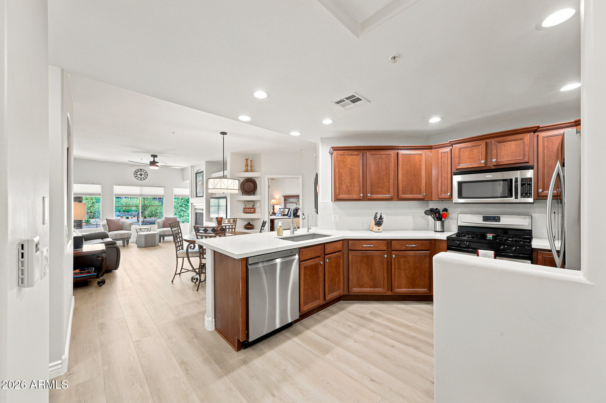 TOSCANA AT DESERT RIDGE CONDOMINIUM 2ND AMD - Residential