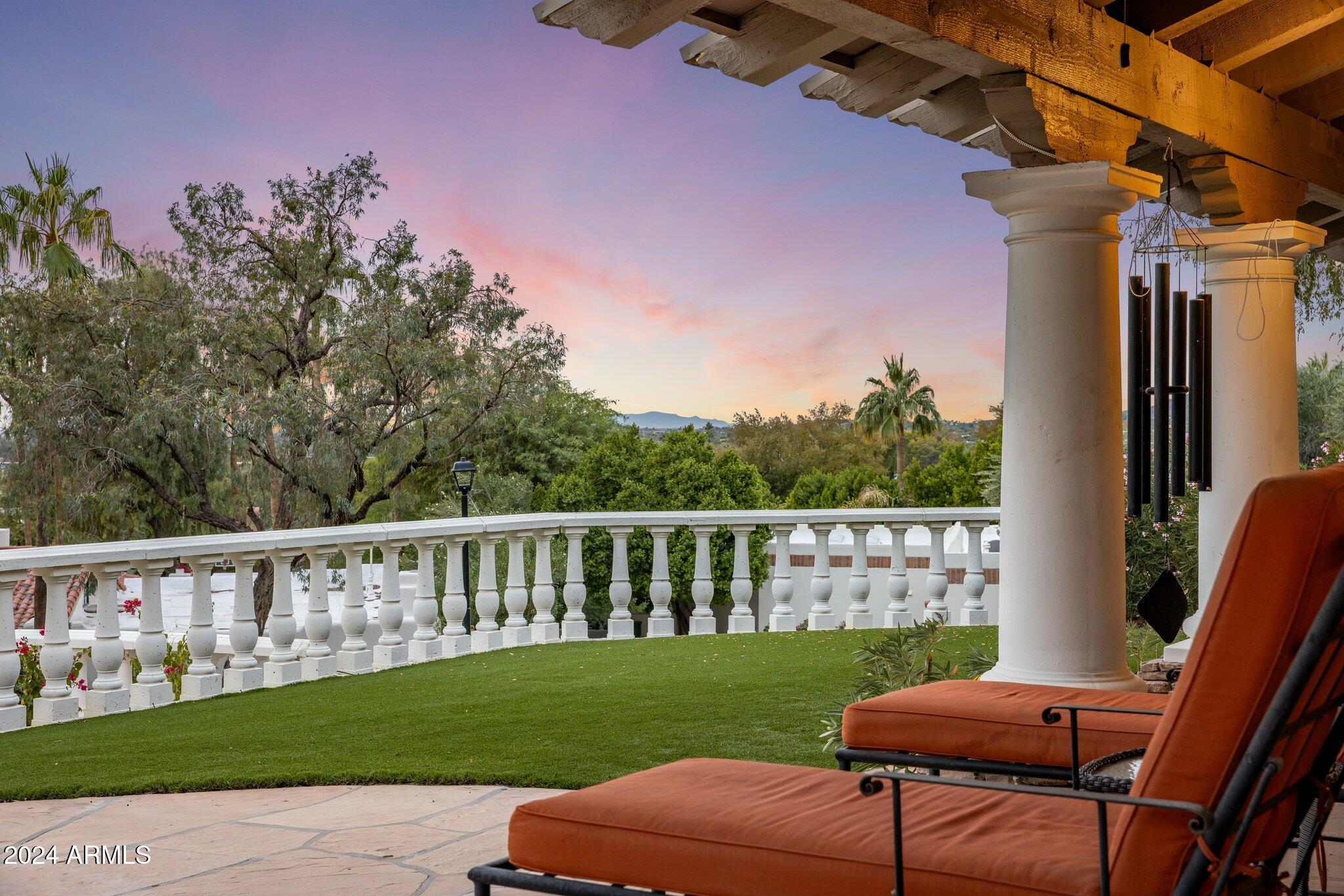 CAMELBACK CANYON - Residential
