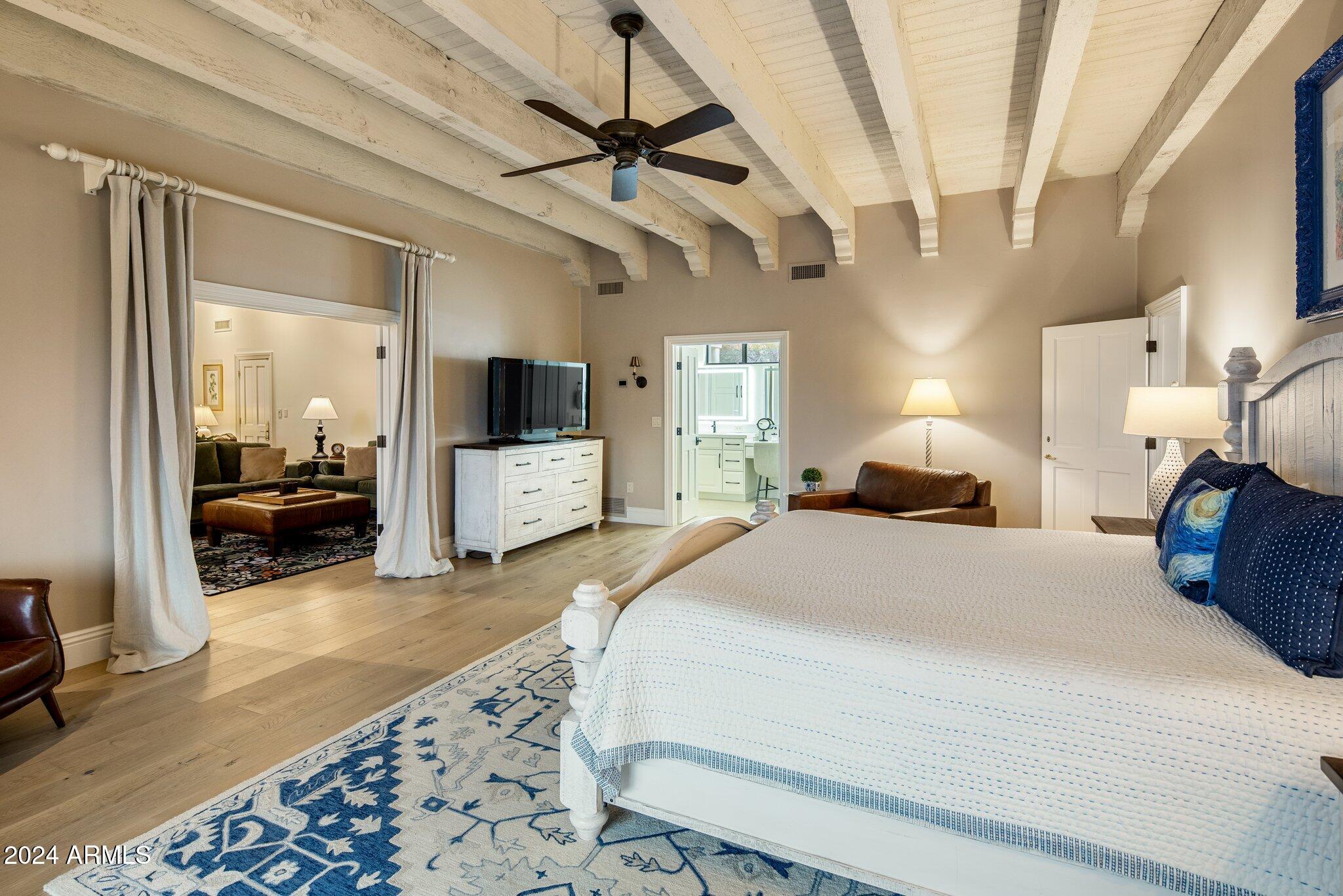 CAMELBACK CANYON - Residential
