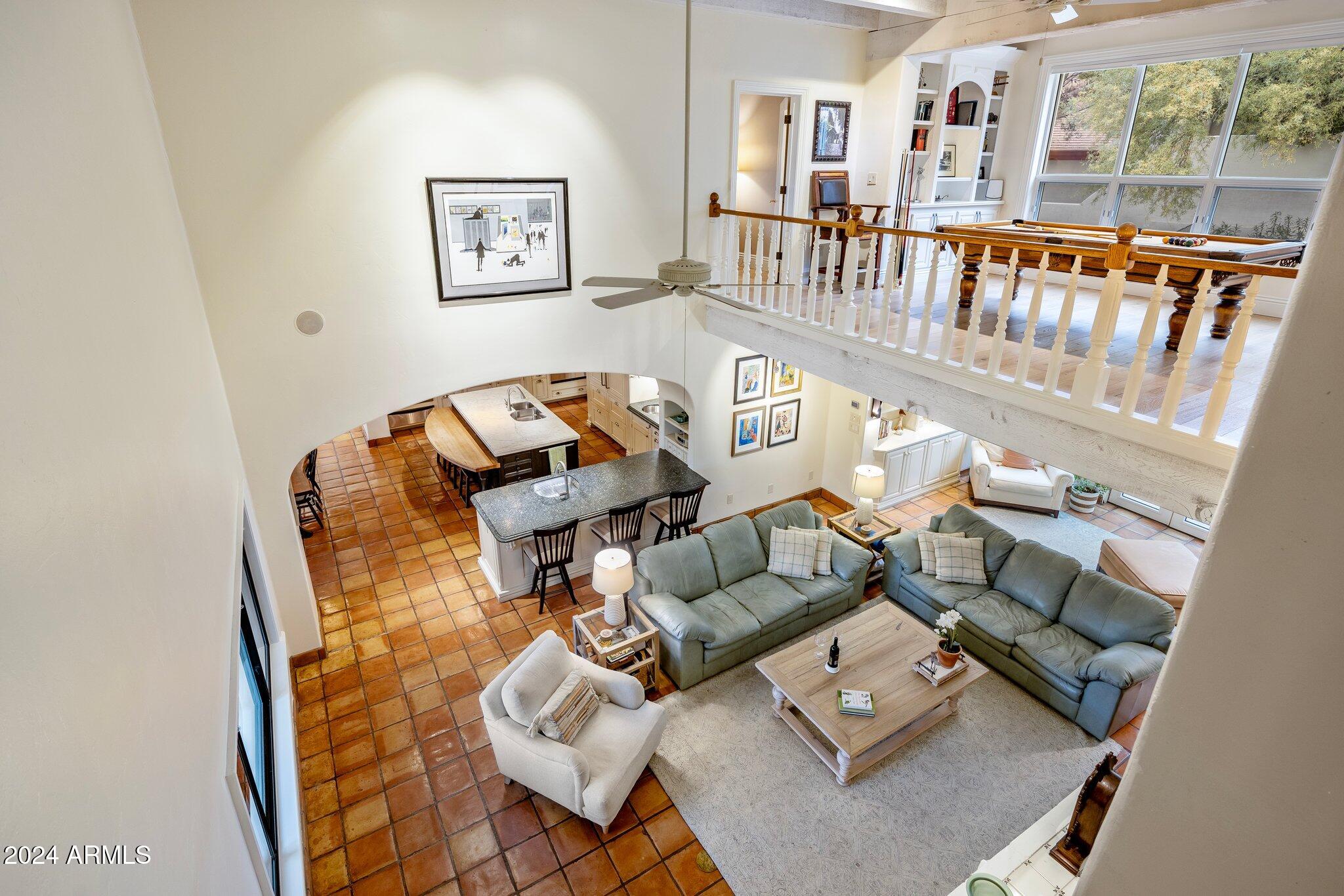 CAMELBACK CANYON - Residential