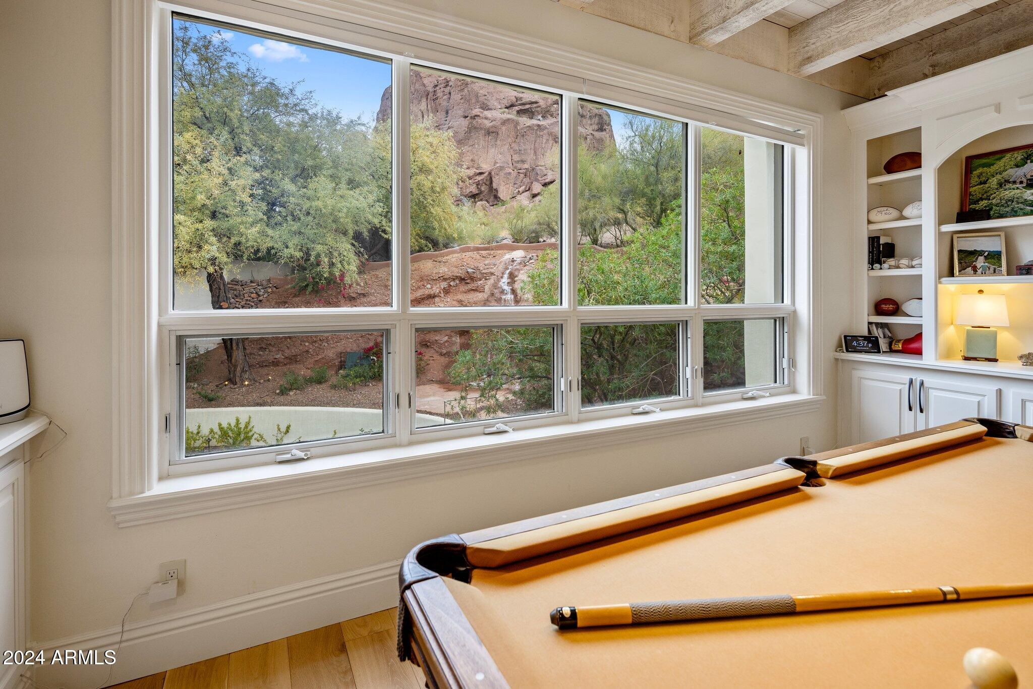 CAMELBACK CANYON - Residential