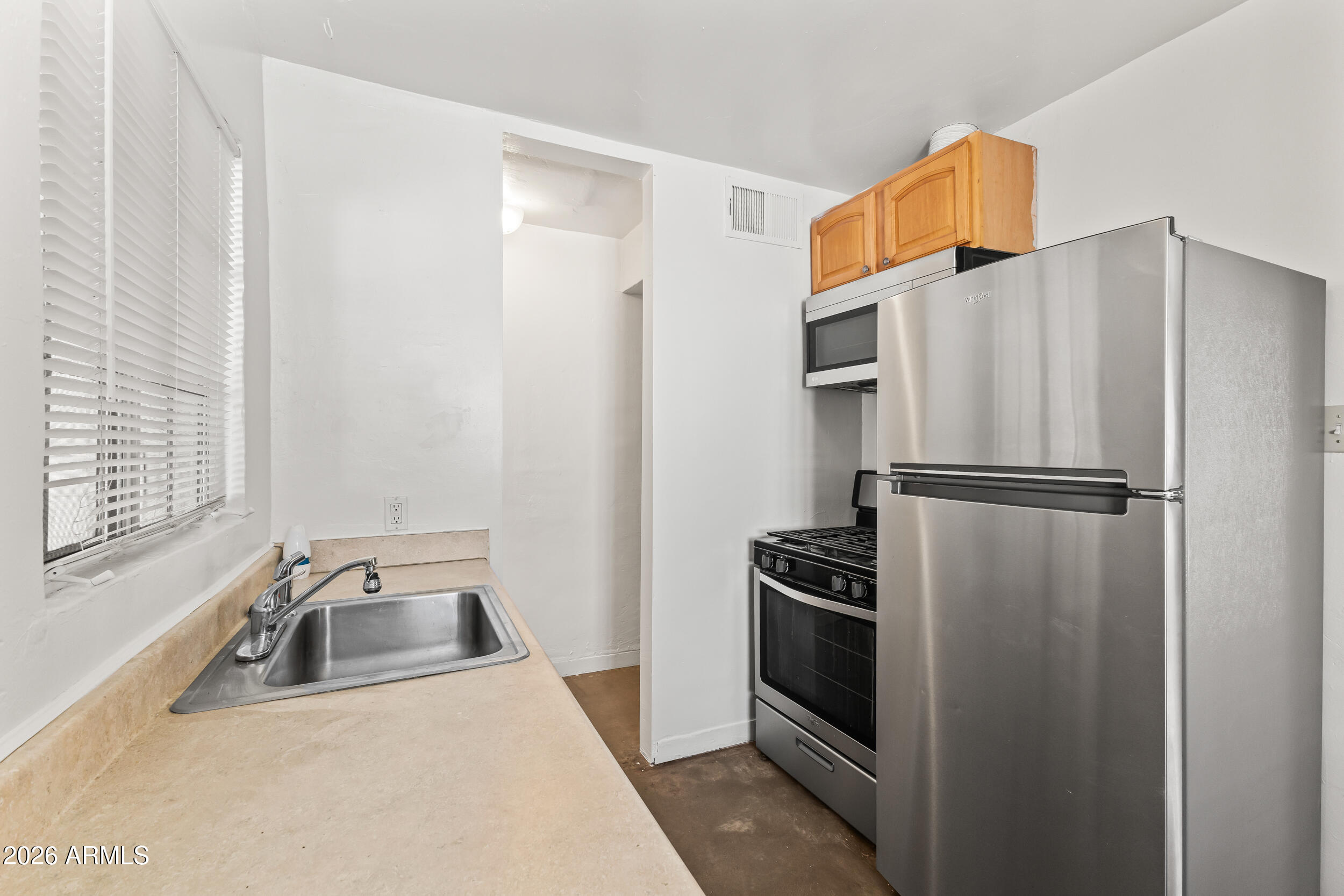 VILLA VERDE ACRES - Residential Income