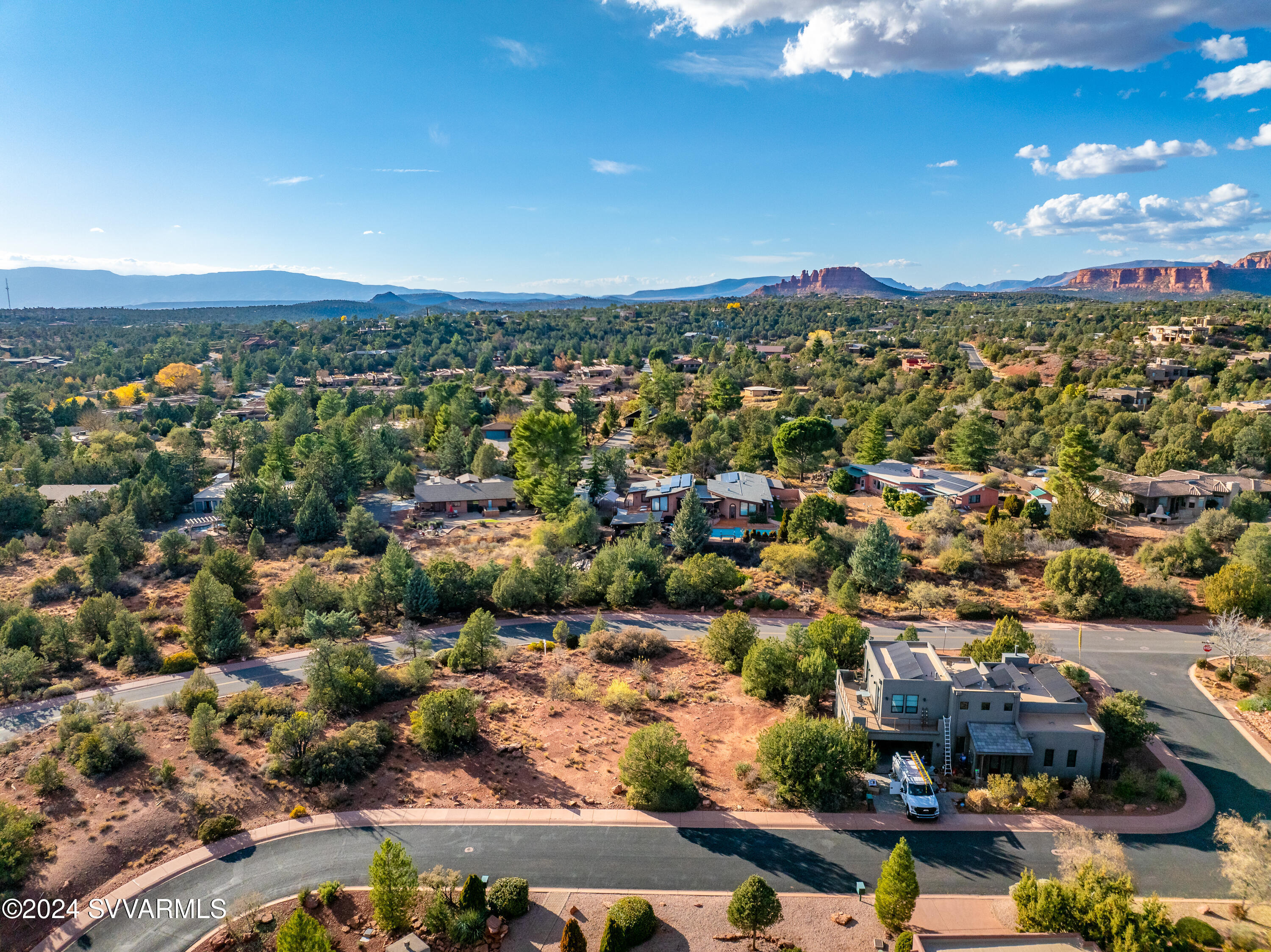 THUNDER MOUNTAIN RANCH - Land