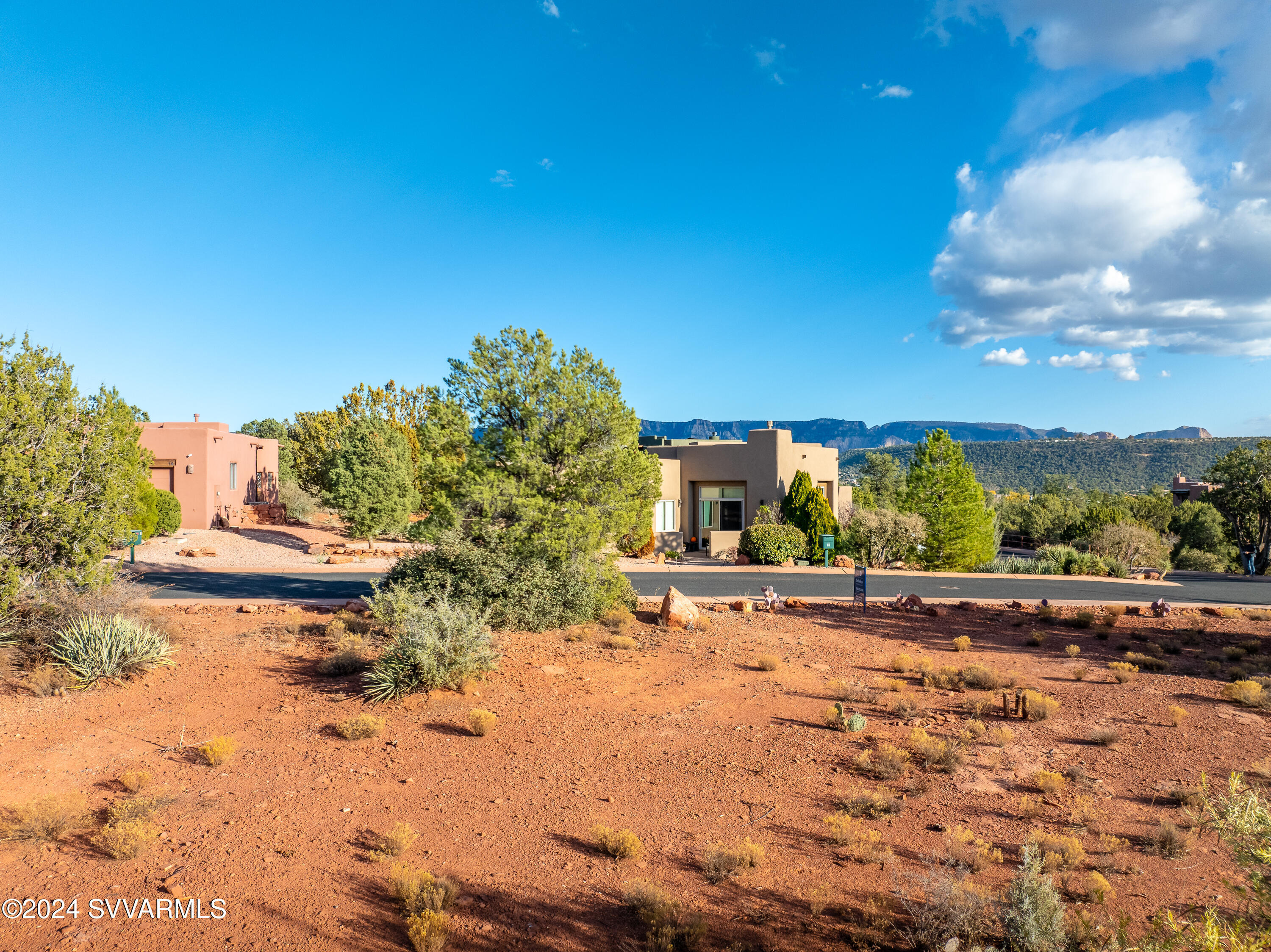 THUNDER MOUNTAIN RANCH - Land