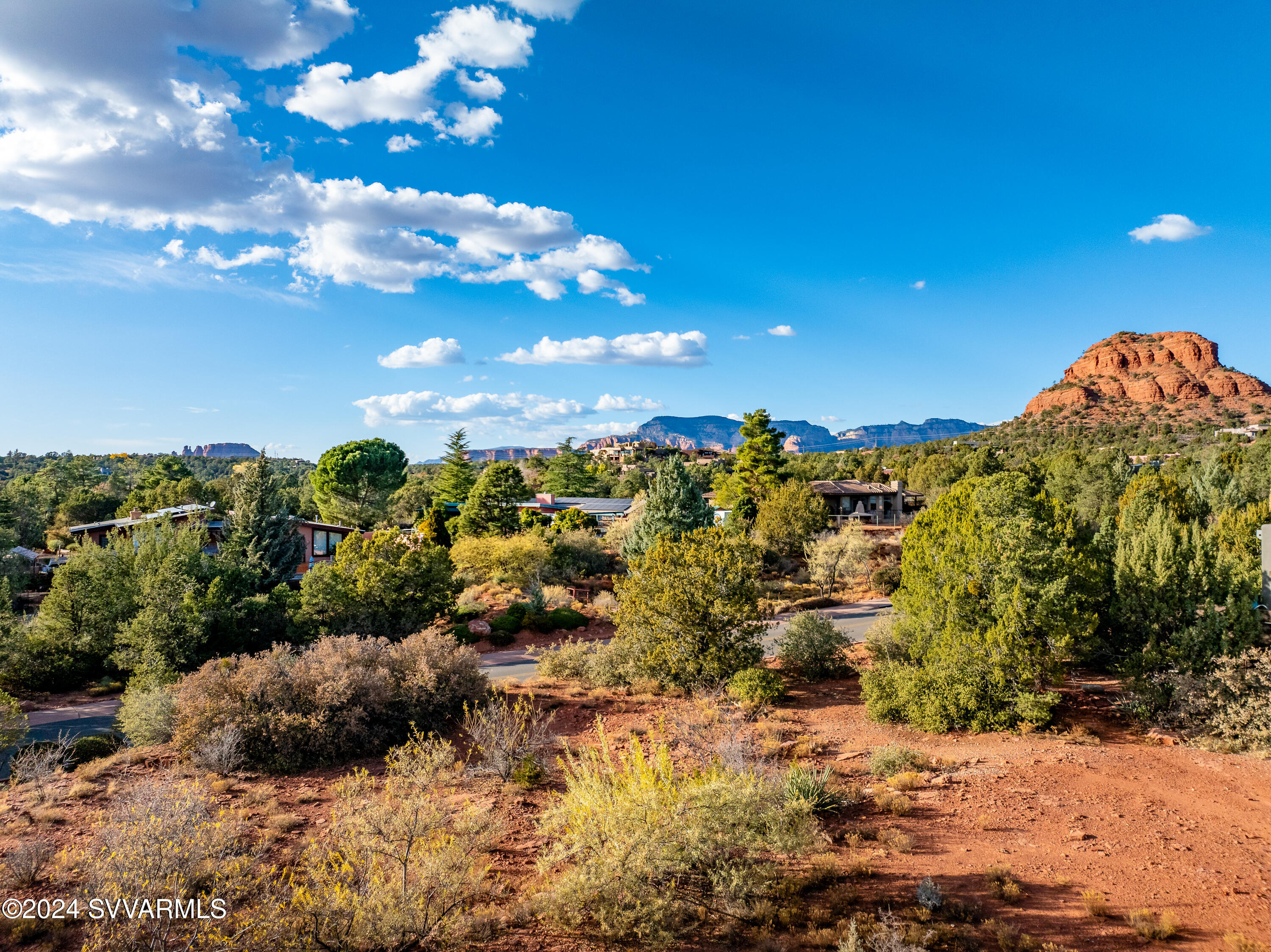 THUNDER MOUNTAIN RANCH - Land