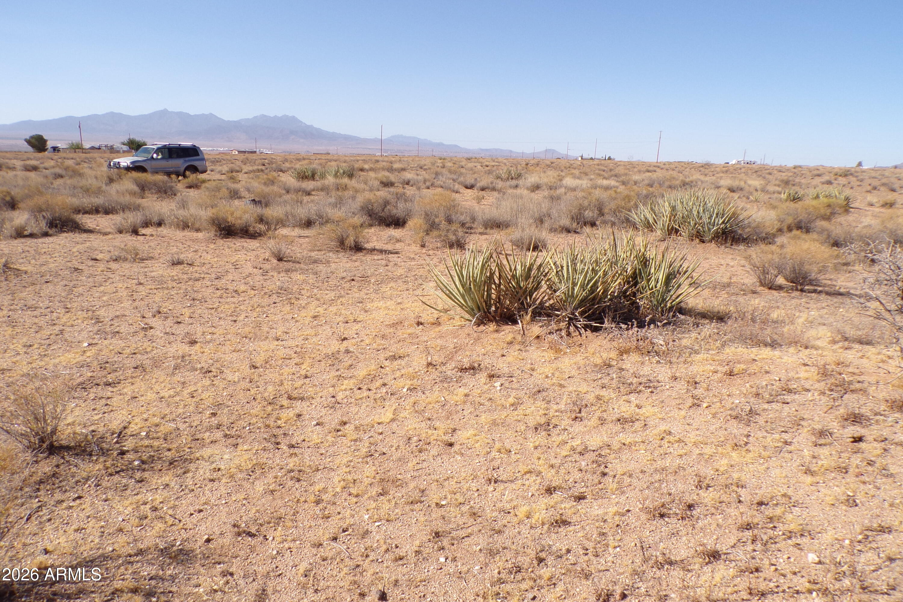 SUNWARD HO! RANCHES RUBI ACRES RESUB - Land