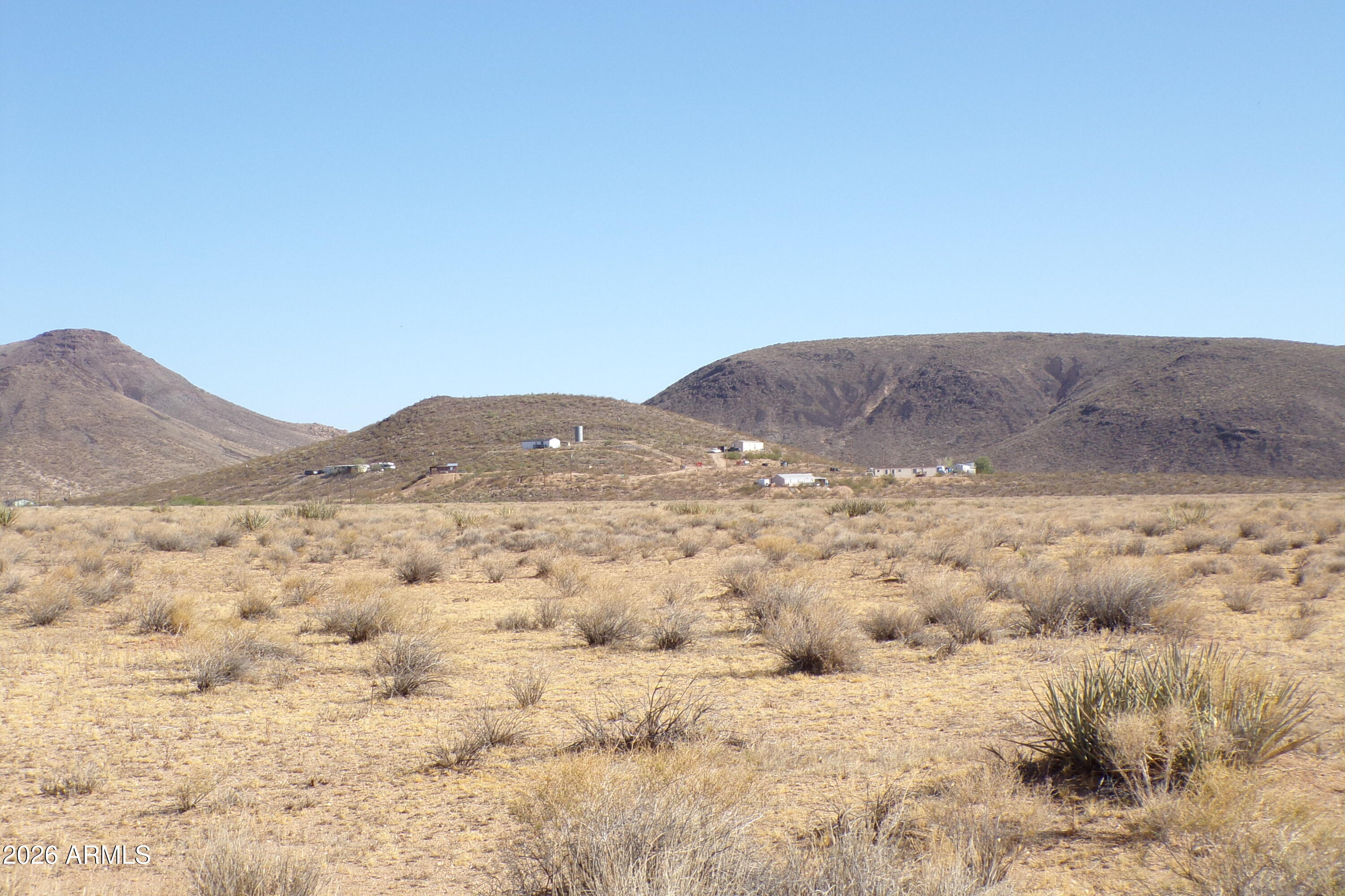 SUNWARD HO! RANCHES RUBI ACRES RESUB - Land