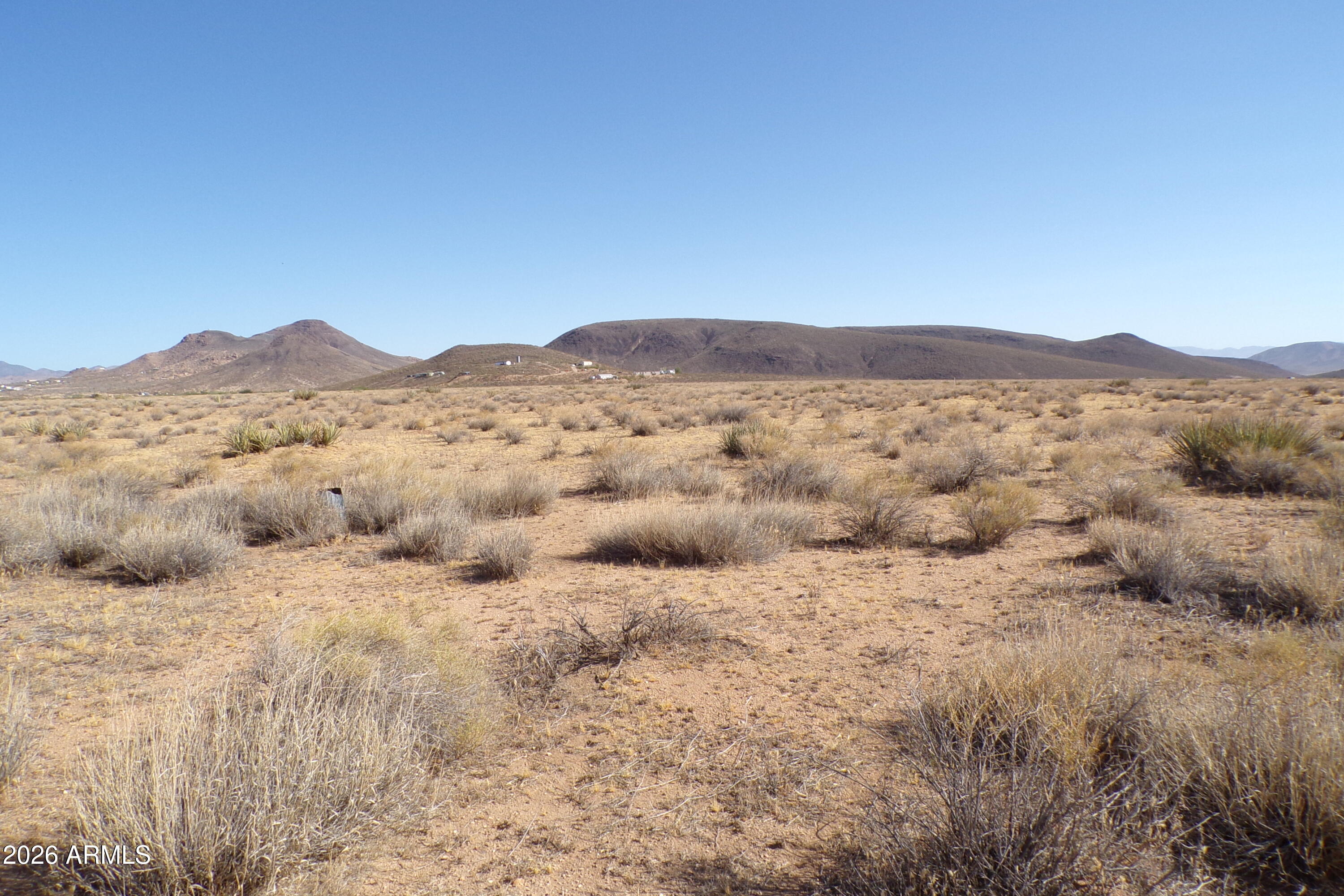 SUNWARD HO! RANCHES RUBI ACRES RESUB - Land