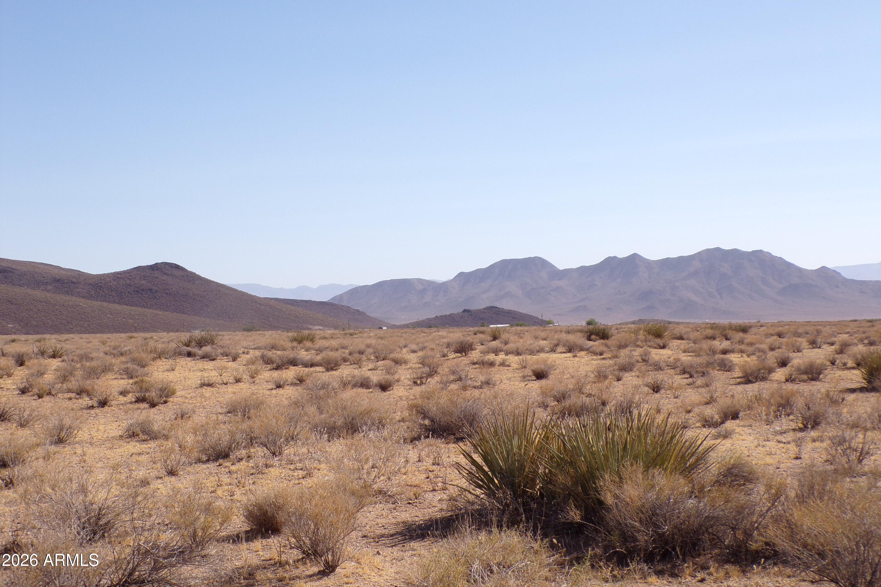 SUNWARD HO! RANCHES RUBI ACRES RESUB - Land
