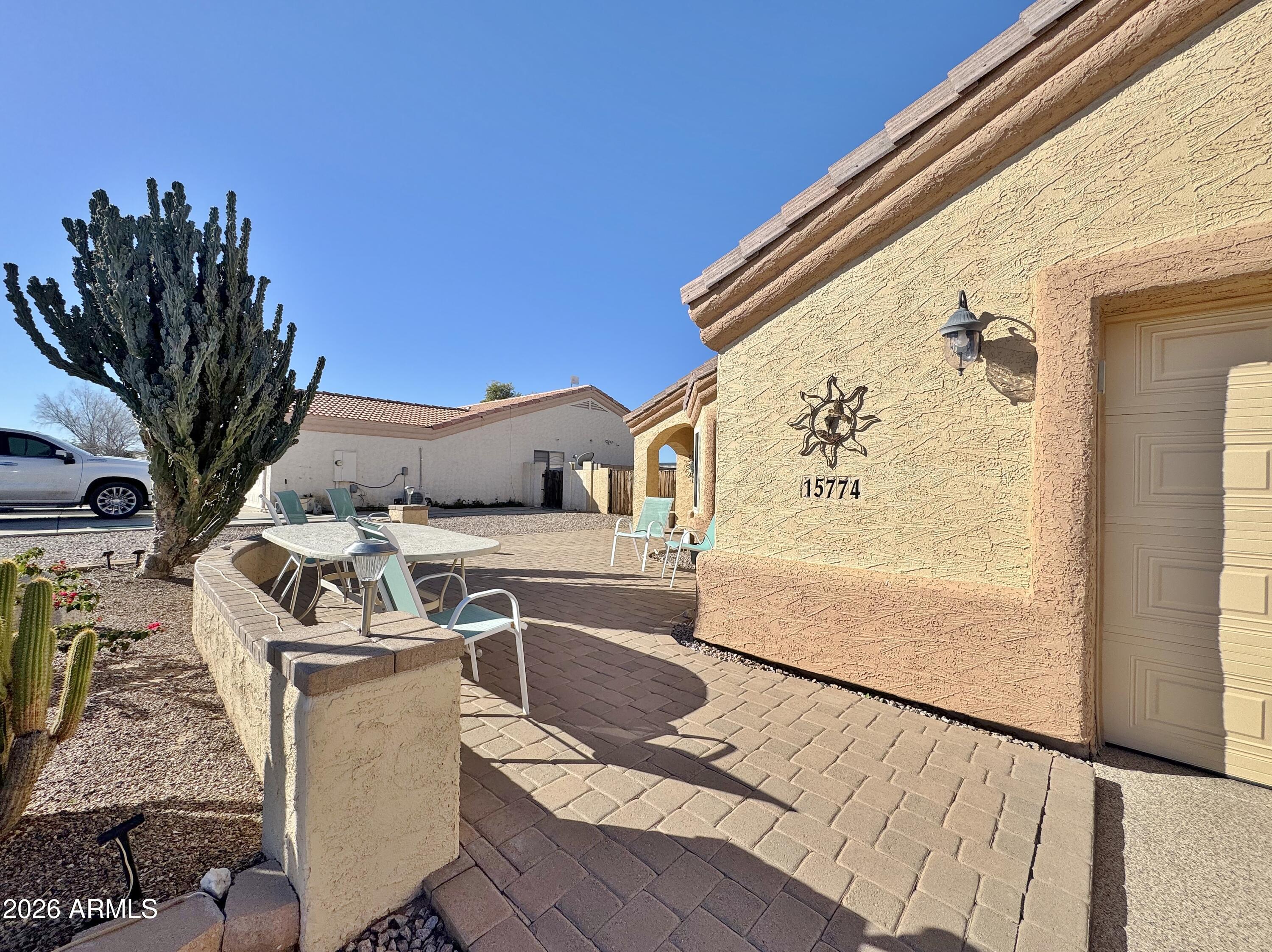 ARIZONA CITY UNIT SEVEN LOTS 1 THRU 943 TRACT A AN - Residential