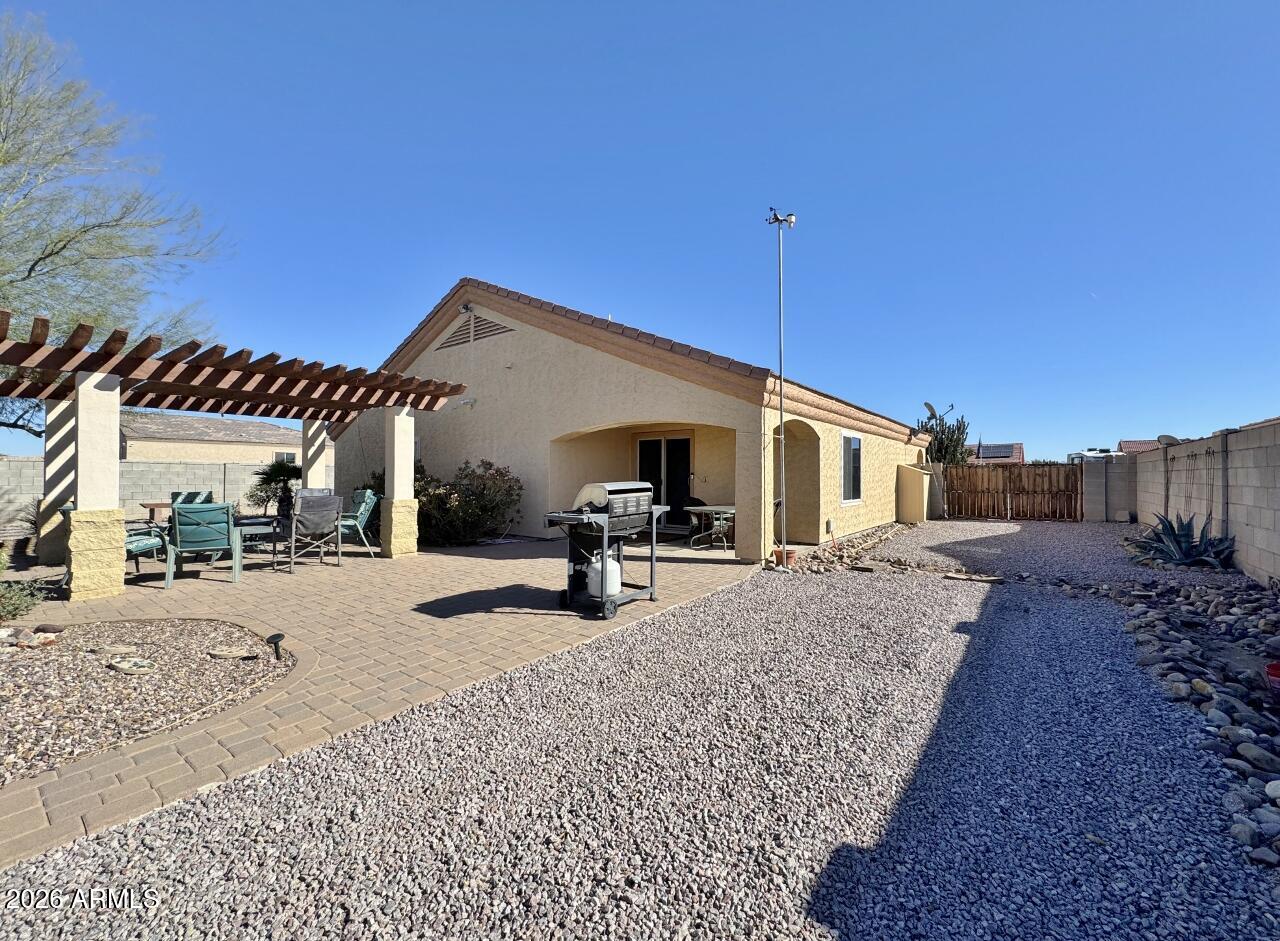 ARIZONA CITY UNIT SEVEN LOTS 1 THRU 943 TRACT A AN - Residential
