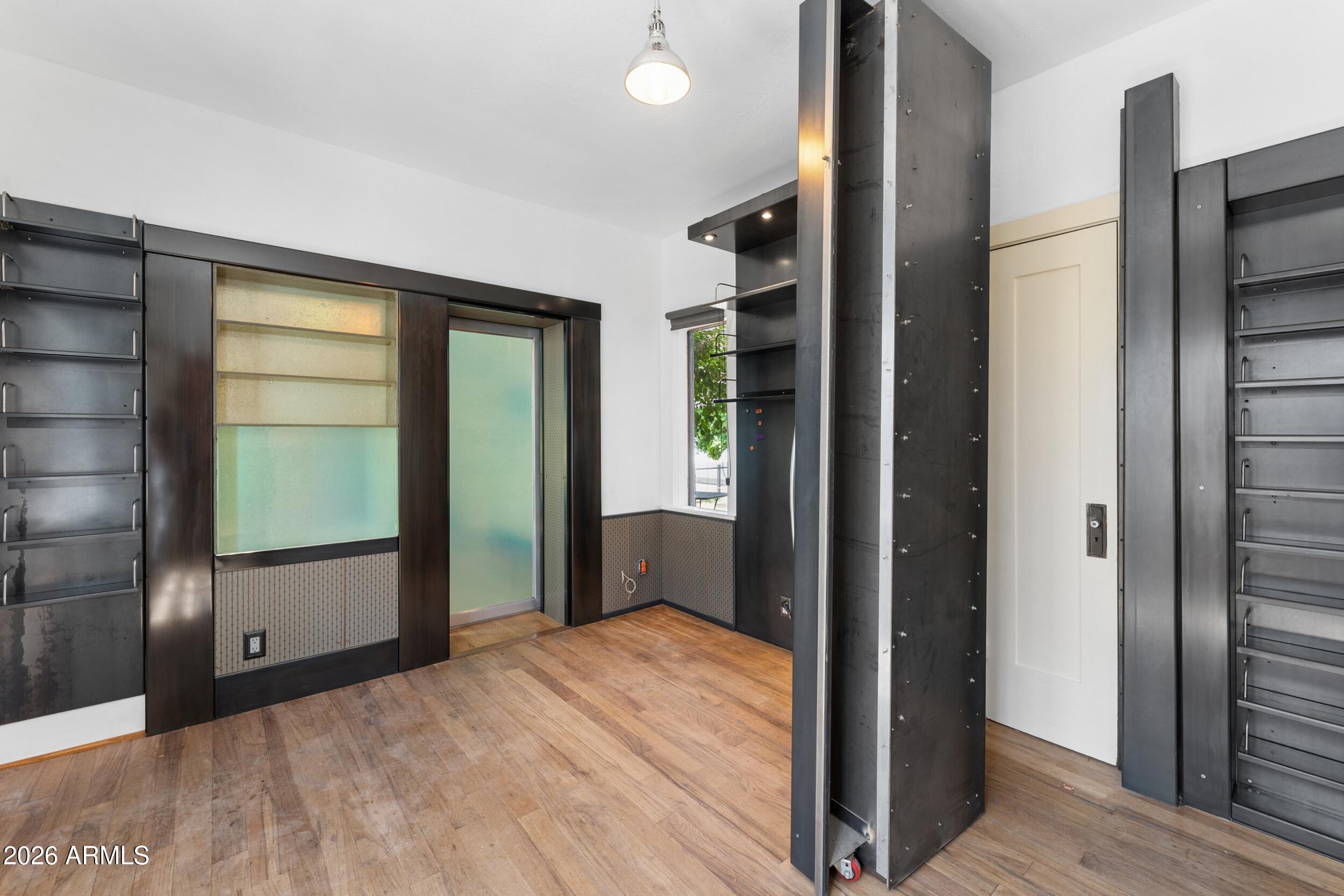 KENILWORTH BLKS 7-14 - Residential