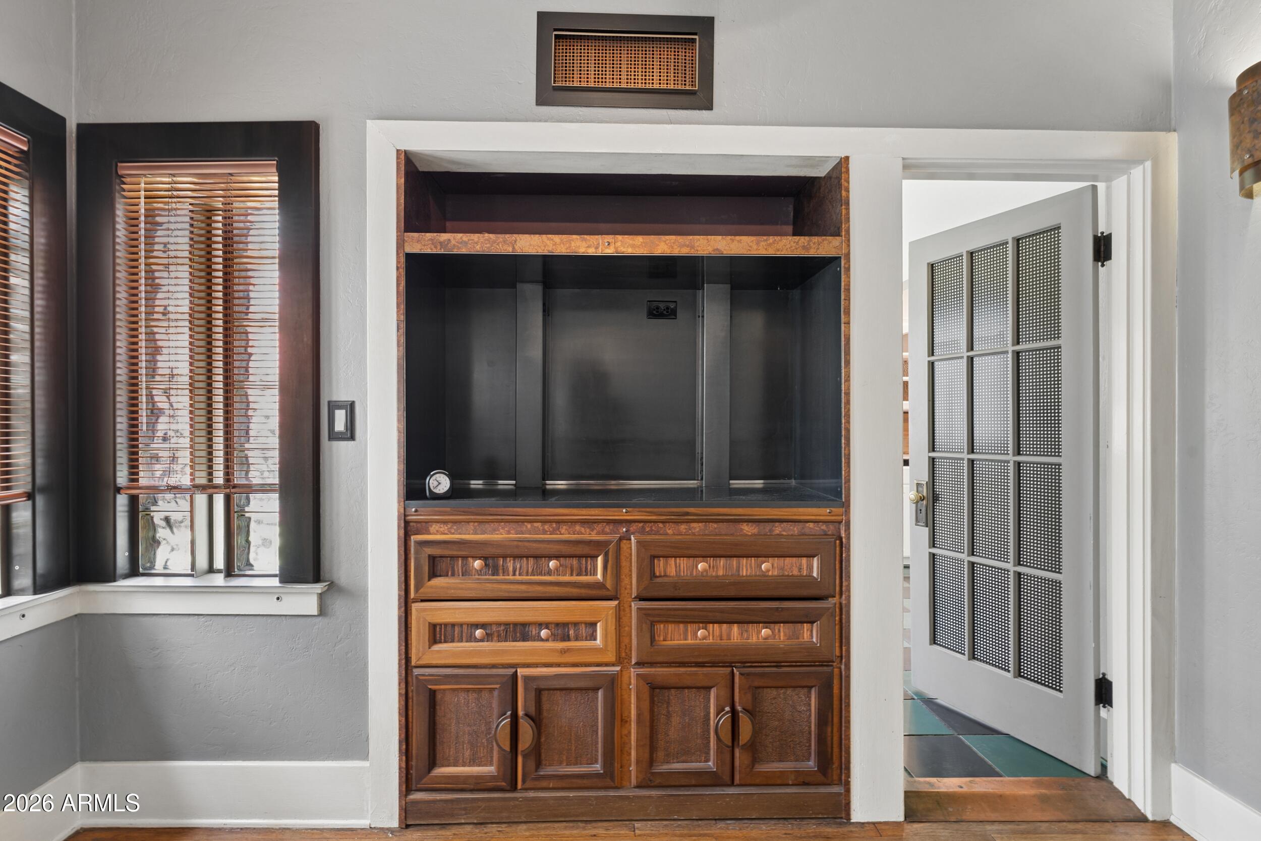 KENILWORTH BLKS 7-14 - Residential
