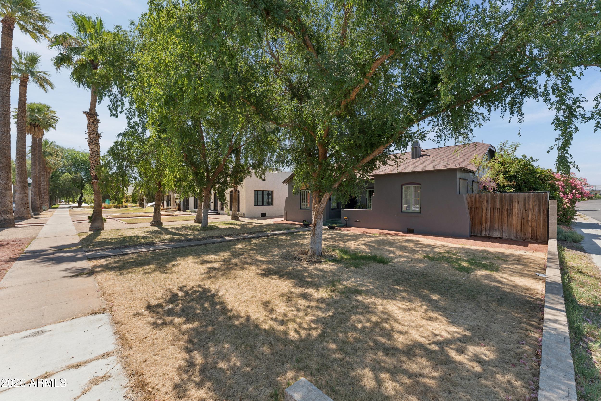 KENILWORTH BLKS 7-14 - Residential