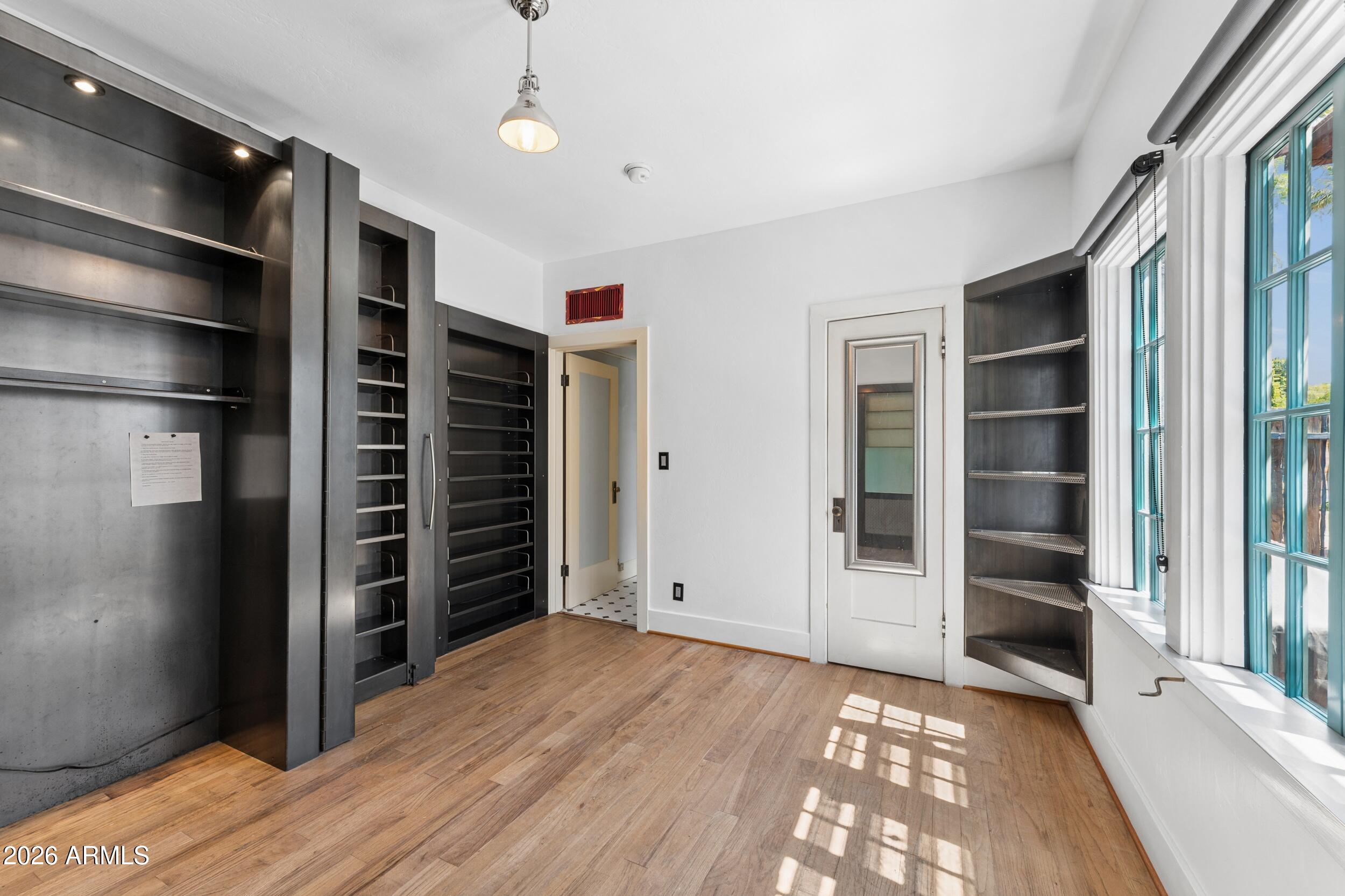 KENILWORTH BLKS 7-14 - Residential