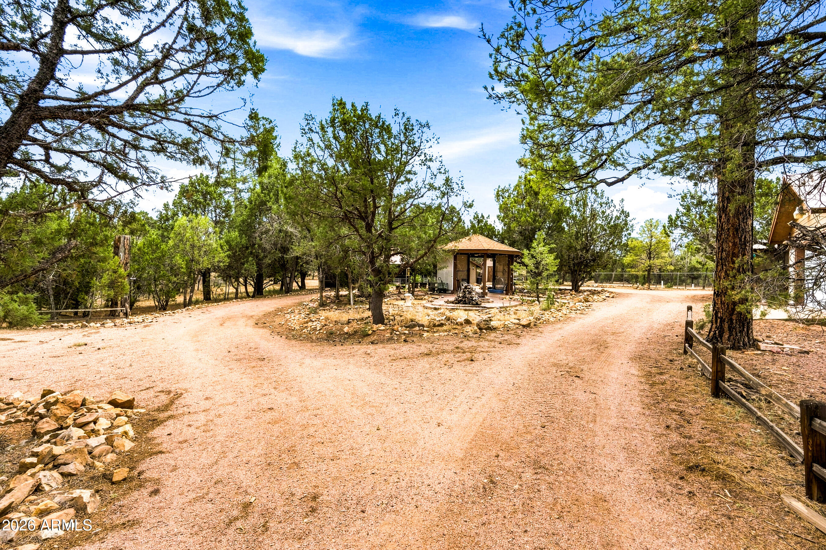 PINELAND ACRES - Residential