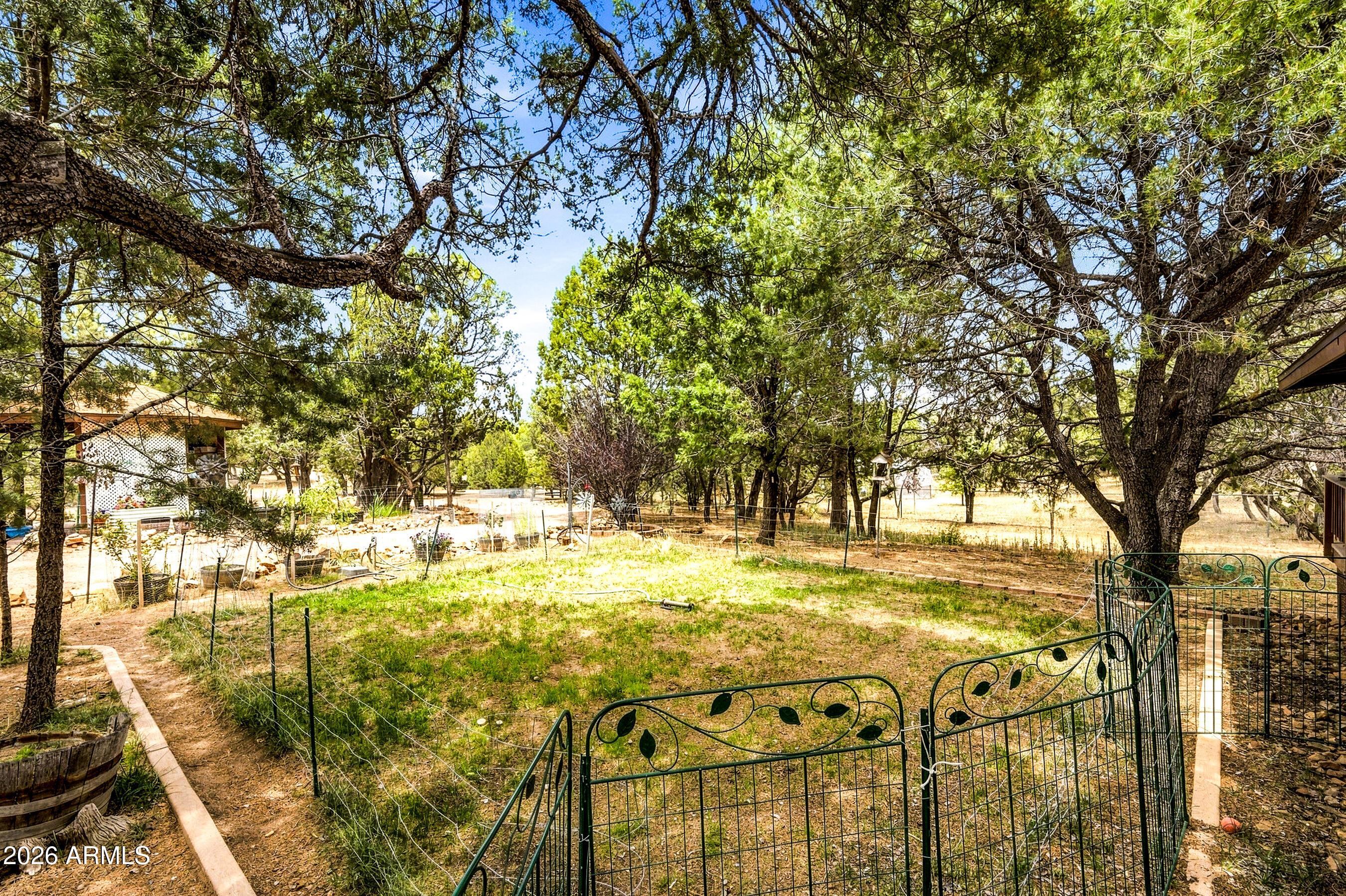 PINELAND ACRES - Residential