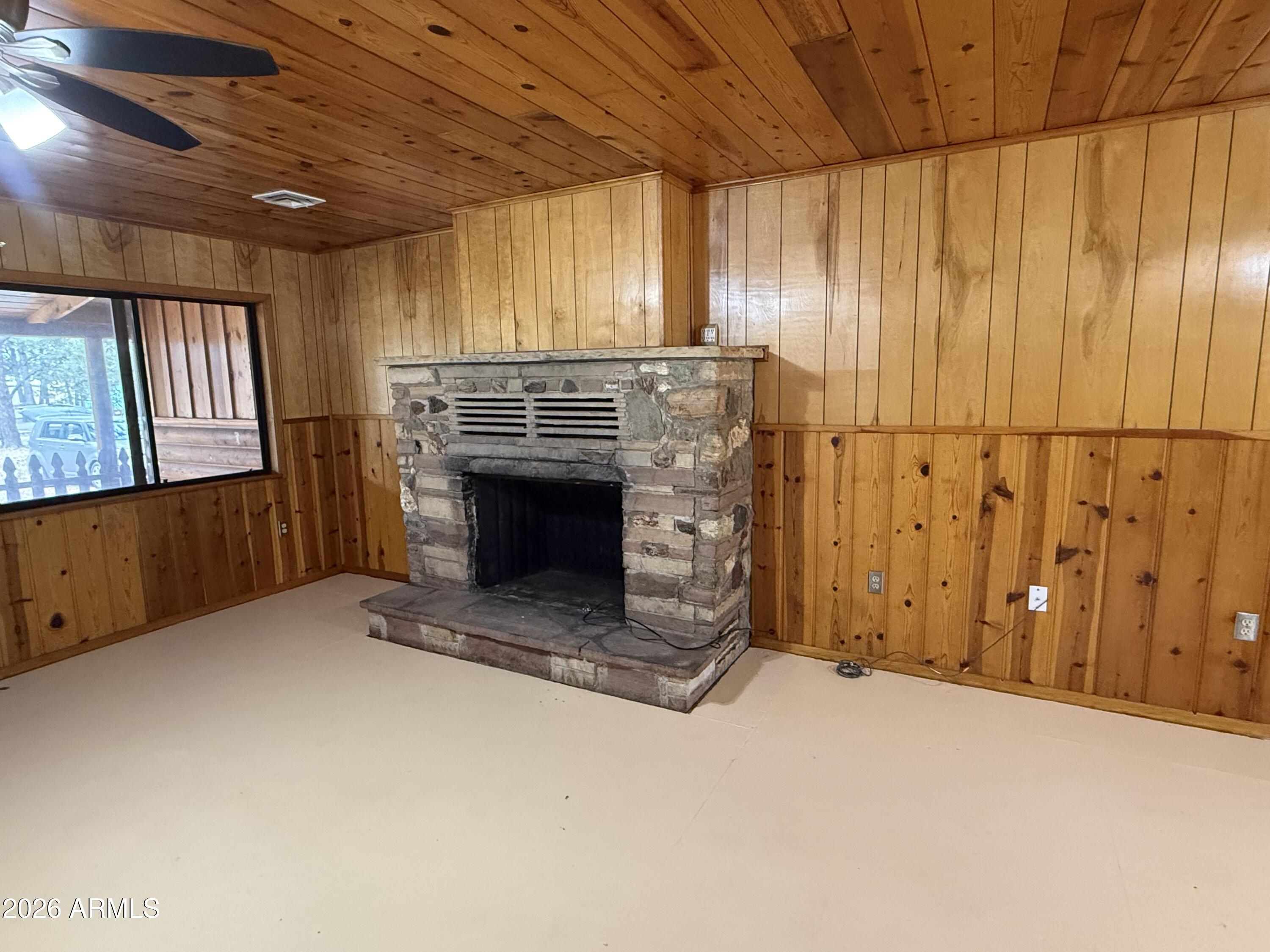 MOUNTAIN VIEW - Residential