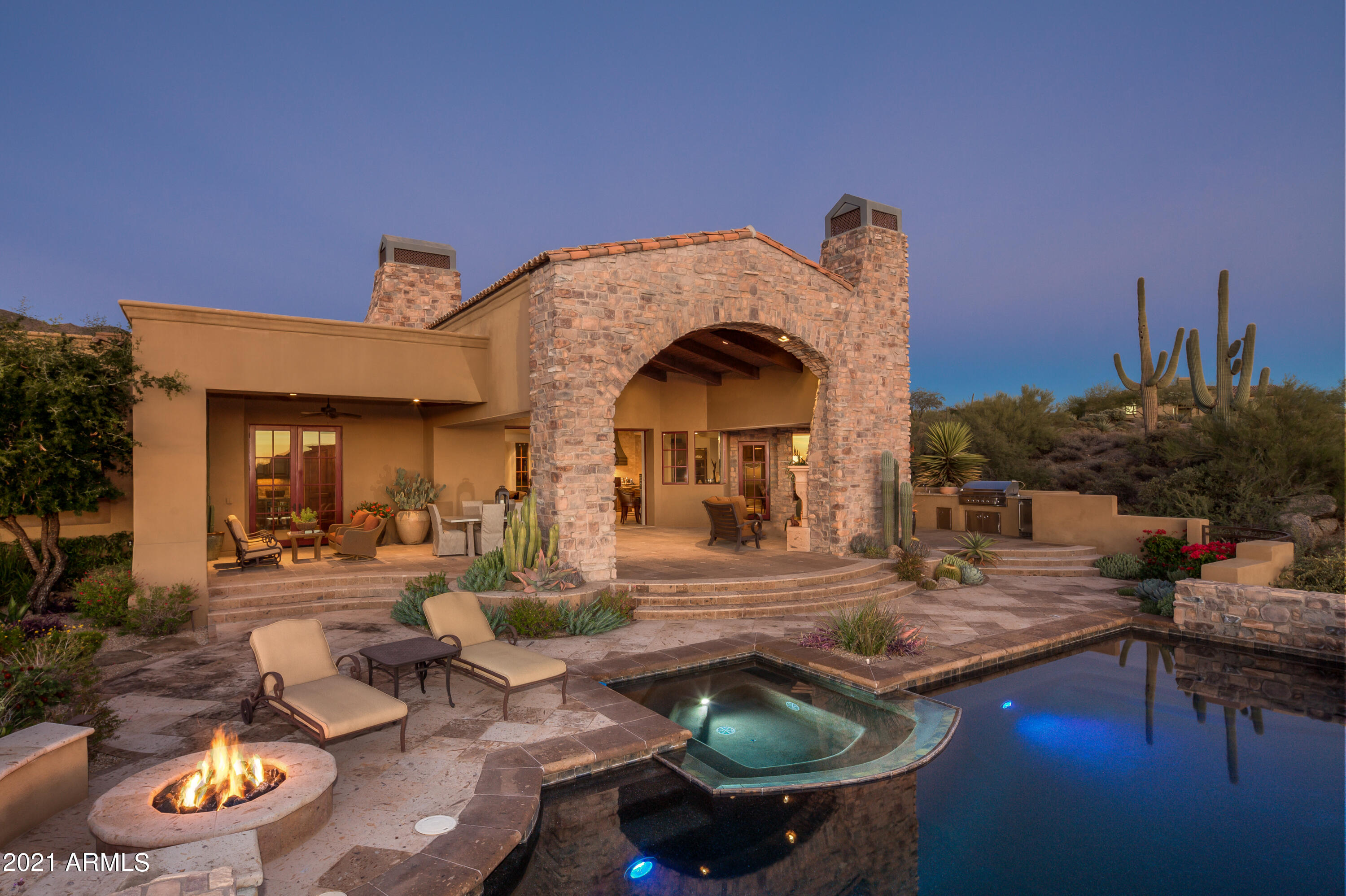 DESERT MOUNTAIN - Residential