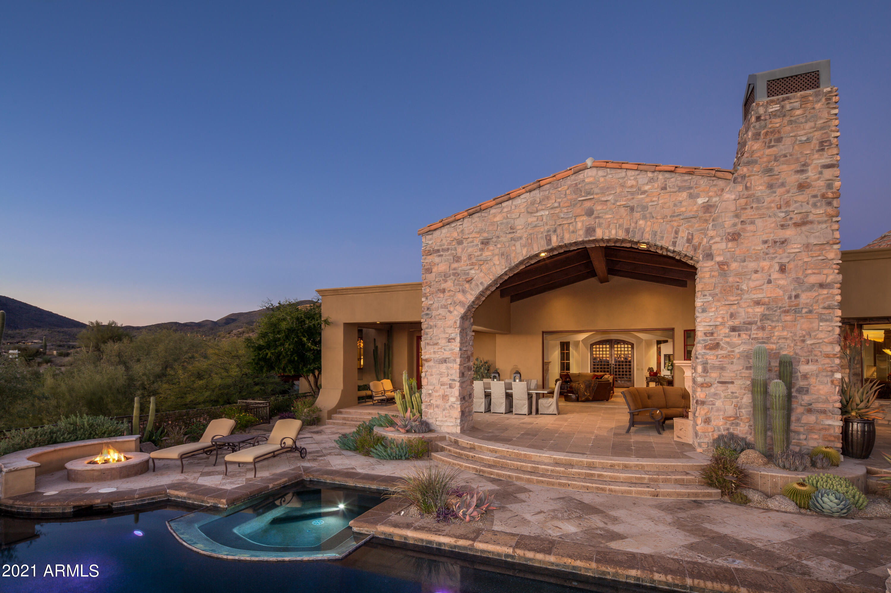 DESERT MOUNTAIN - Residential