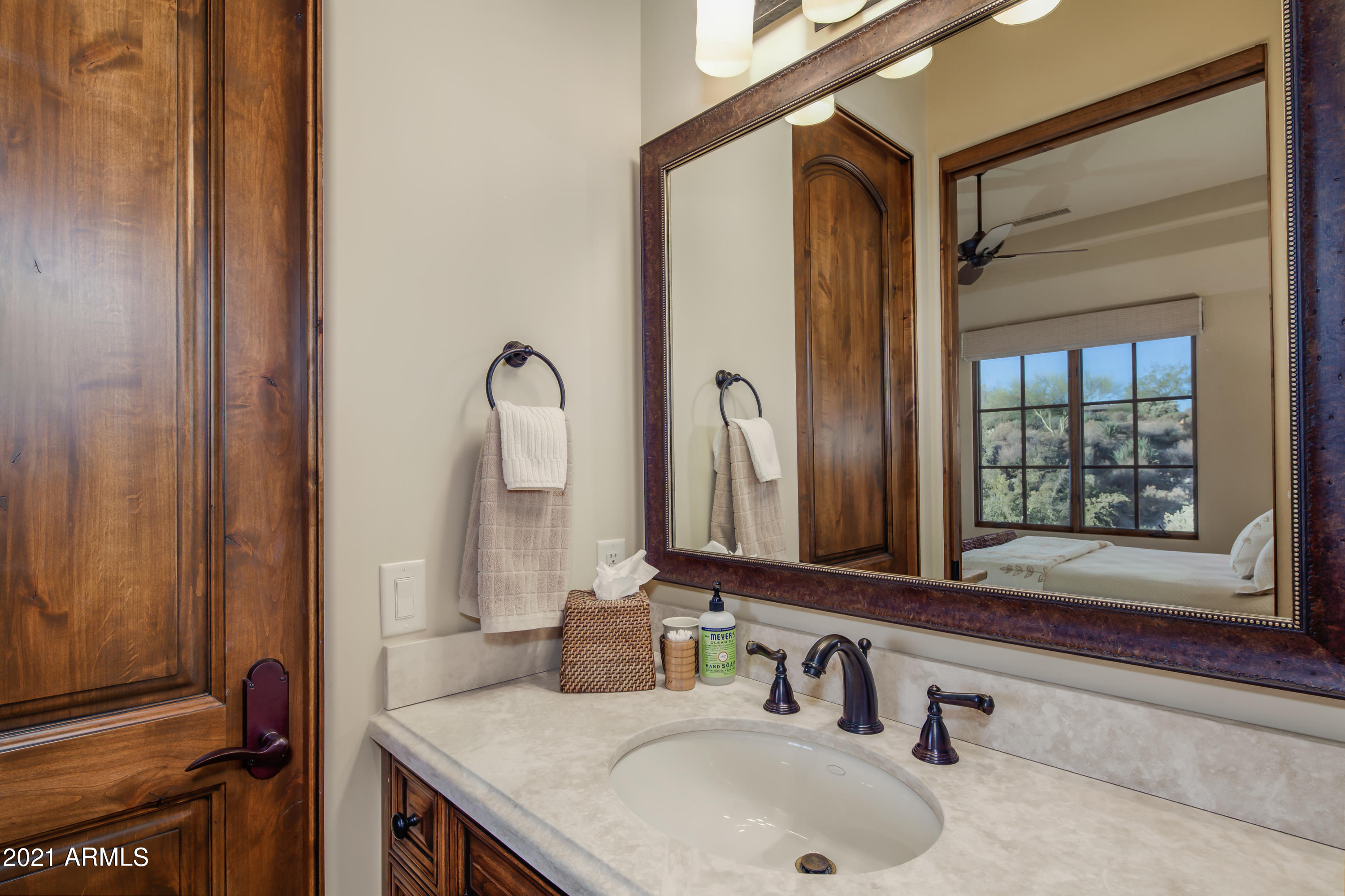 DESERT MOUNTAIN - Residential